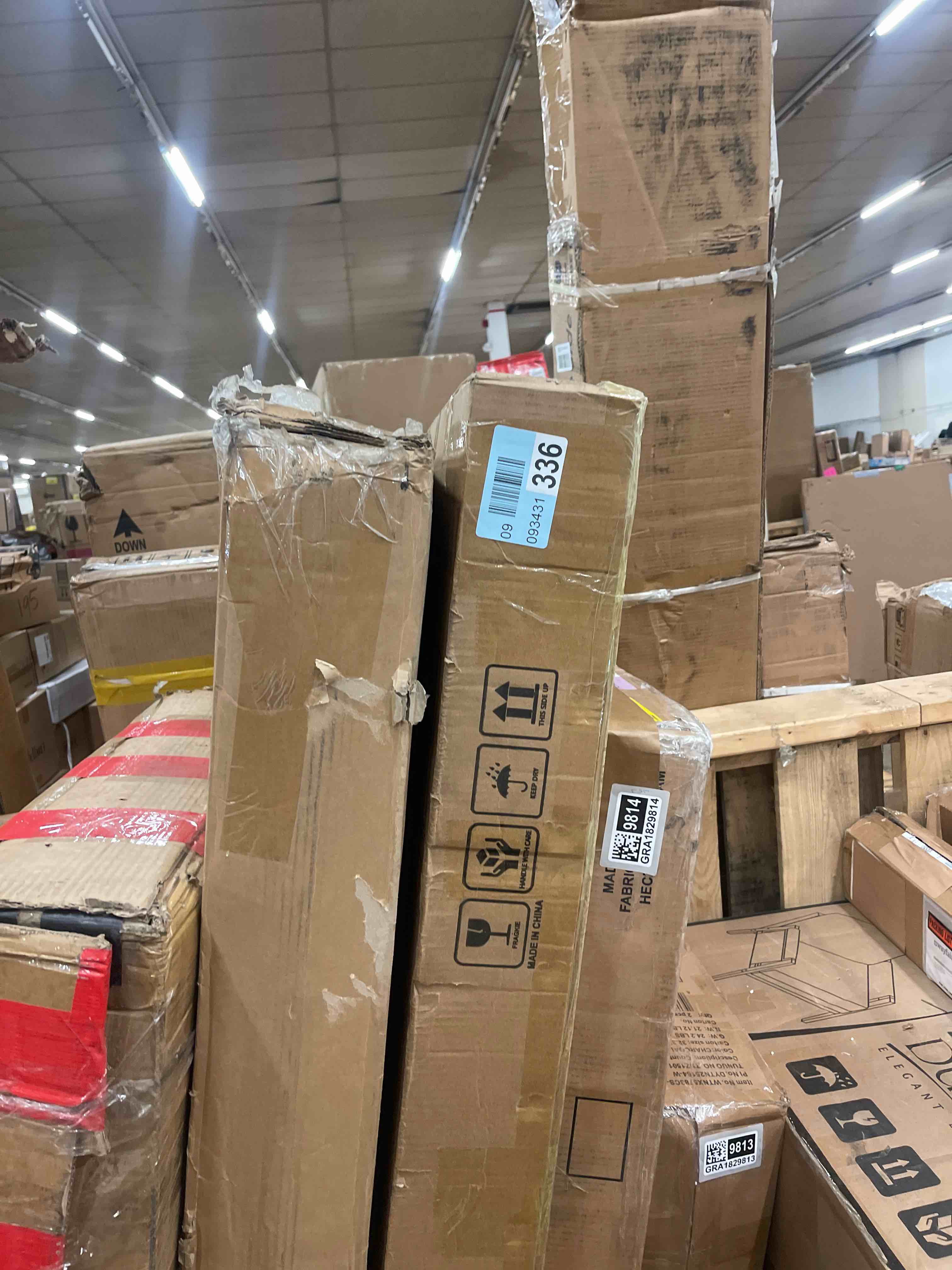 https://s3.amazonaws.com/lotting-images-prod/phillipi/GRA1829815_1778087464997.jpeg