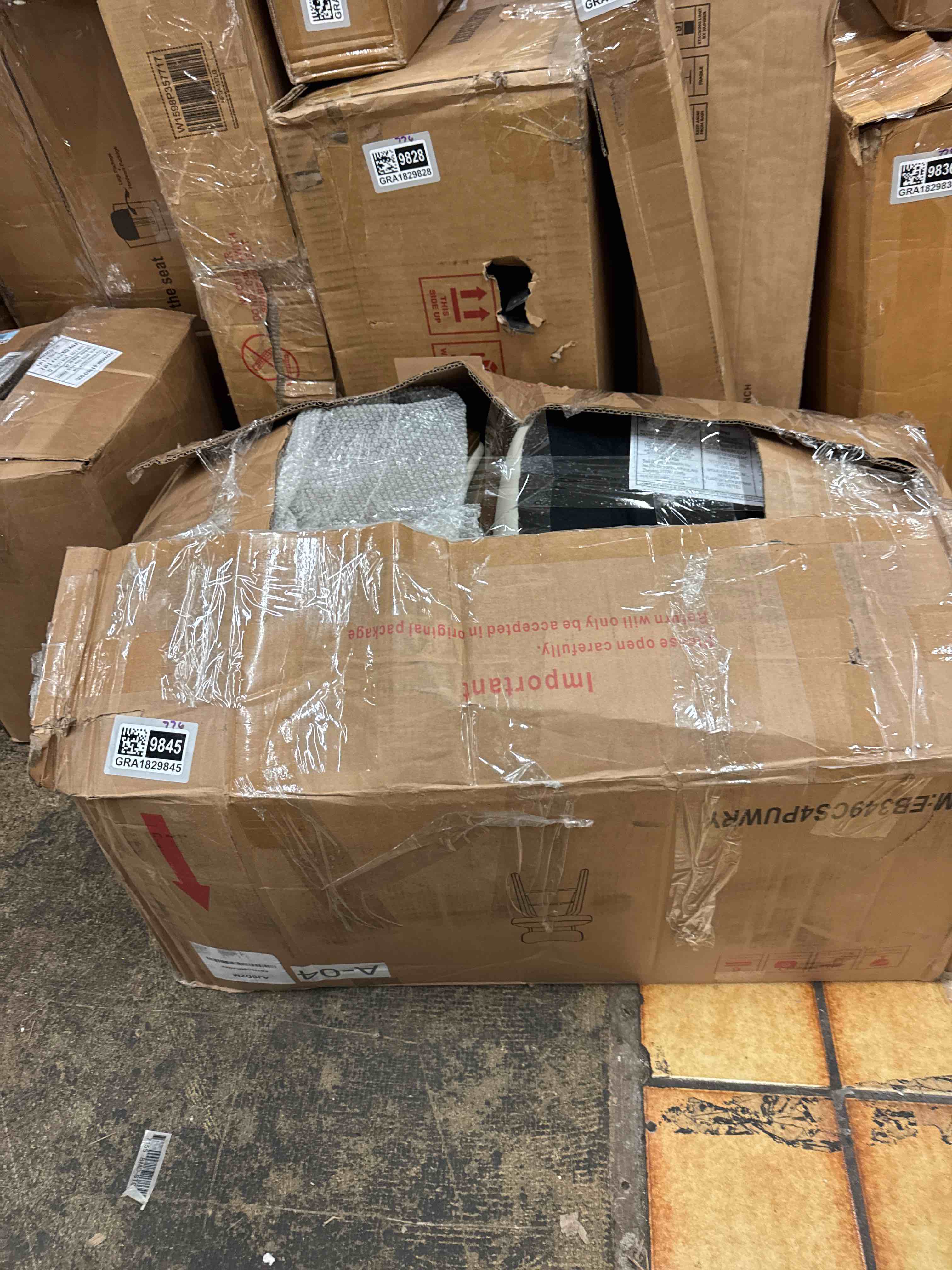 https://s3.amazonaws.com/lotting-images-prod/phillipi/GRA1829845_1778105965324.jpeg