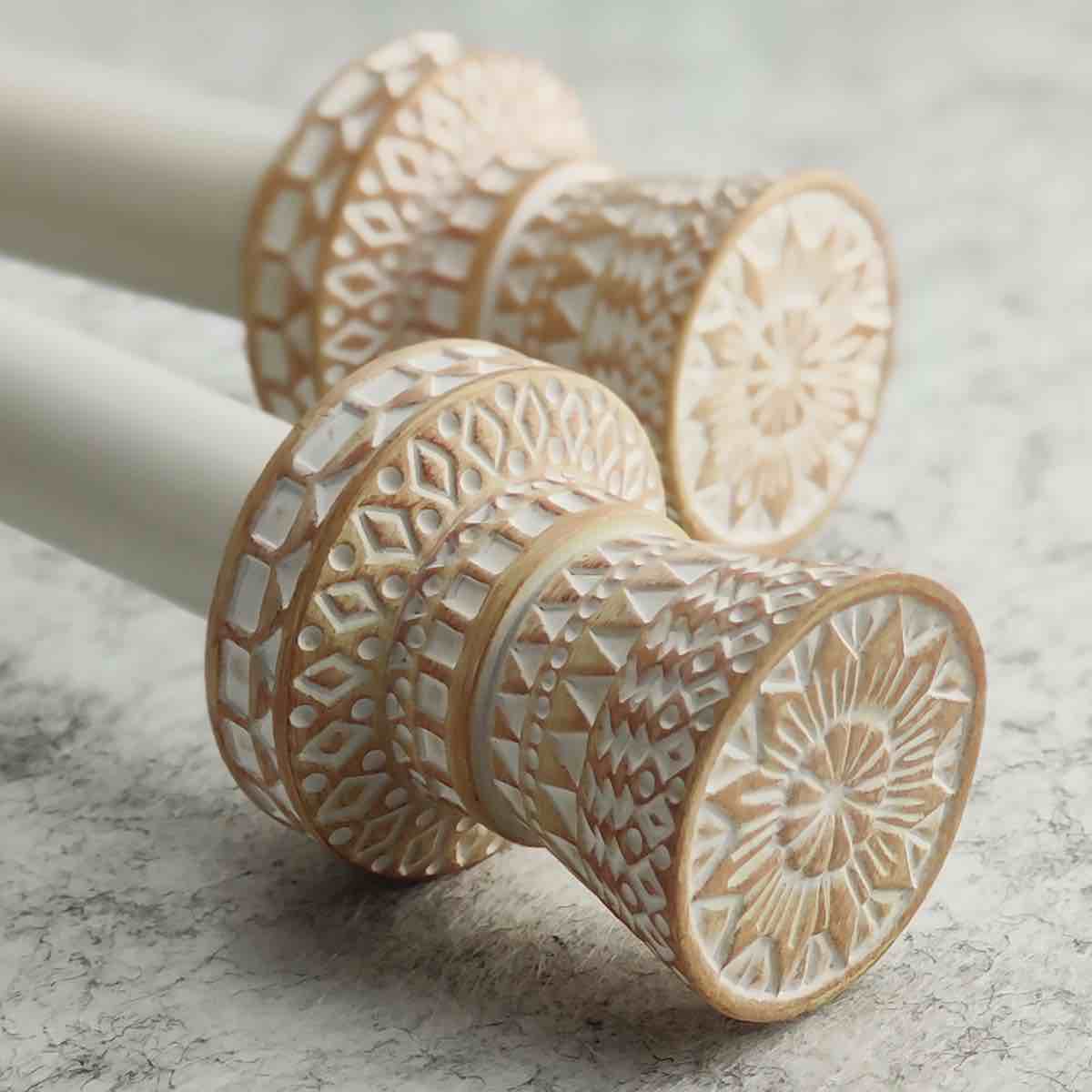 Malakhiy Polyresin And Metal Adjustable