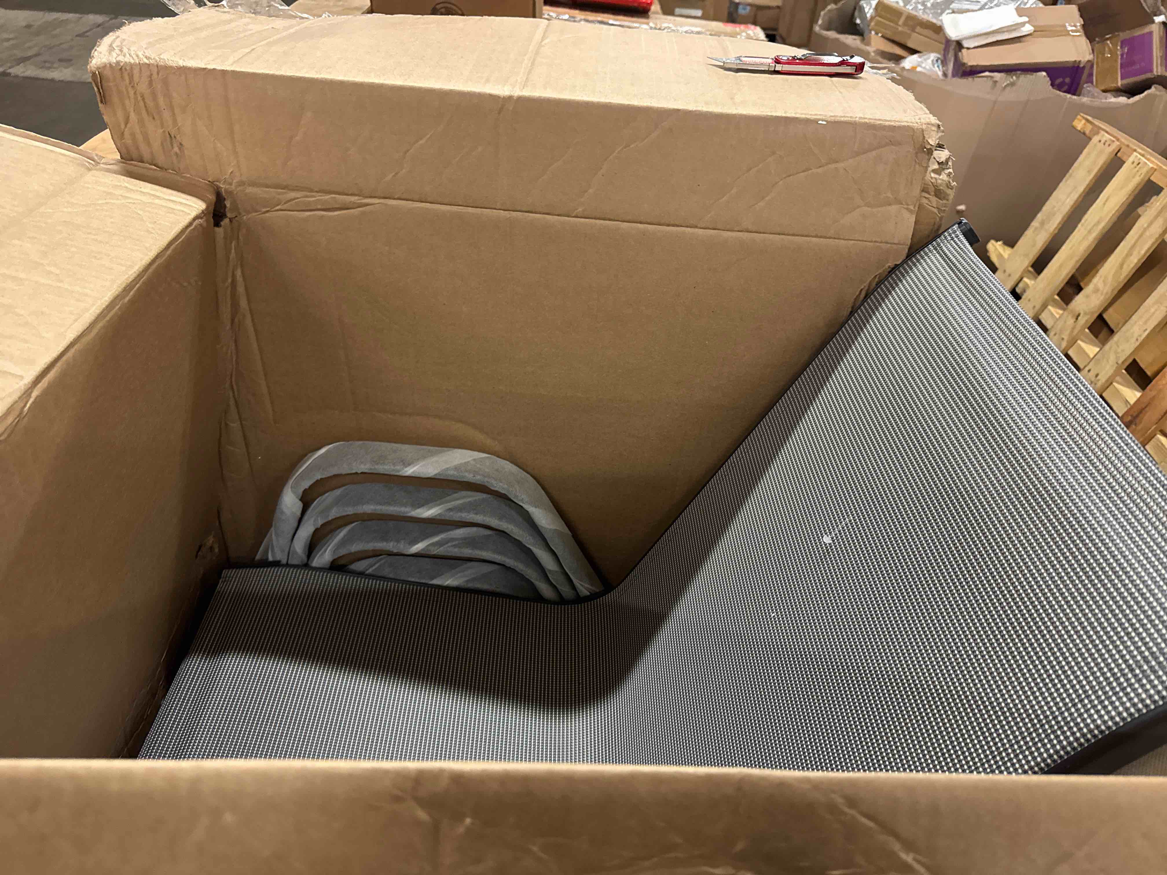 https://s3.amazonaws.com/lotting-images-prod/phillipi/GRA1829864_1778148574486.jpeg
