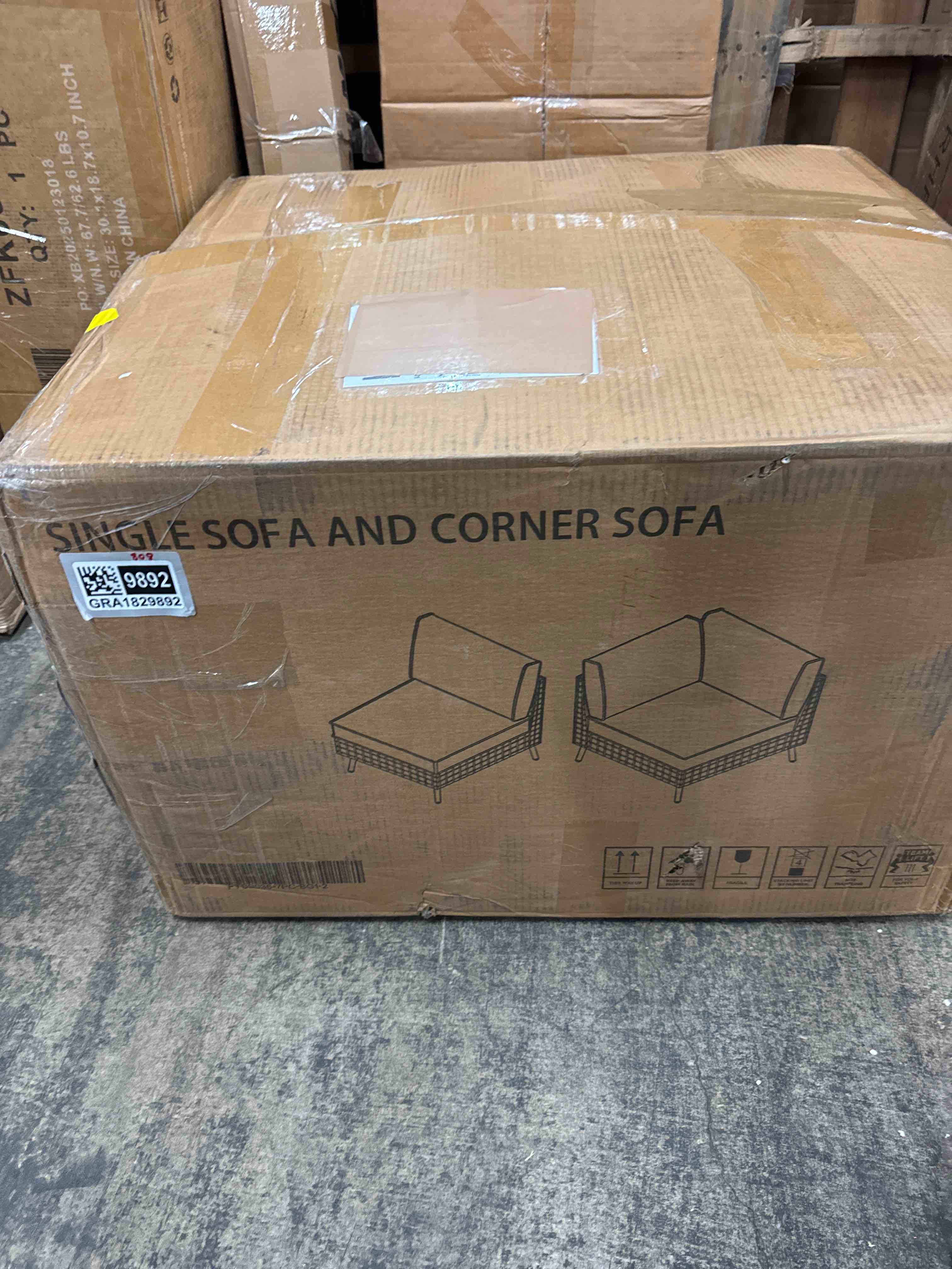 https://s3.amazonaws.com/lotting-images-prod/phillipi/GRA1829892_1778258650919.jpeg