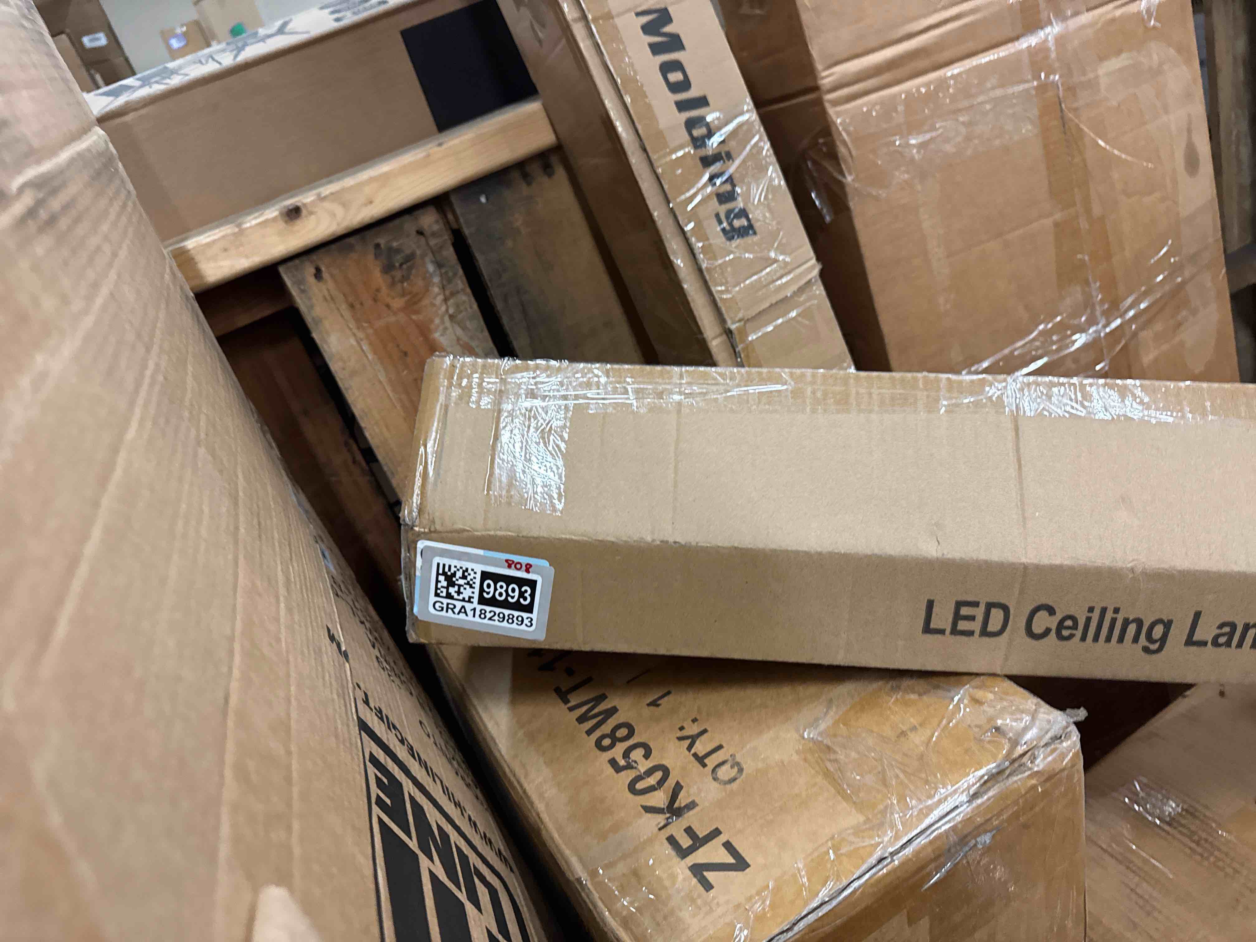 https://s3.amazonaws.com/lotting-images-prod/phillipi/GRA1829893_1778259746541.jpeg