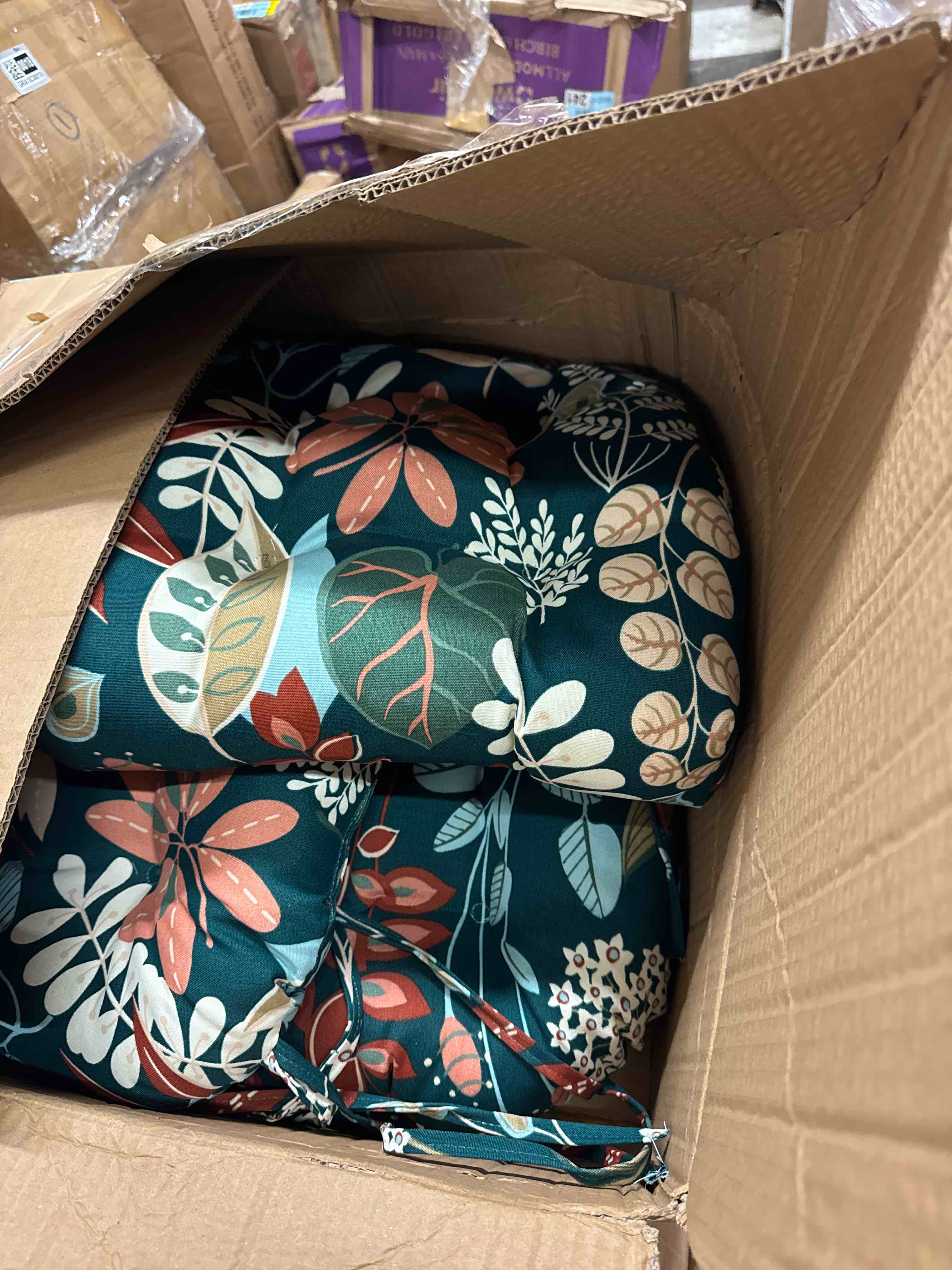 Condition photo showing New/Like New for blazing needles square outdoor chair cushion, 16" x 16", windcrest spruce 4 count