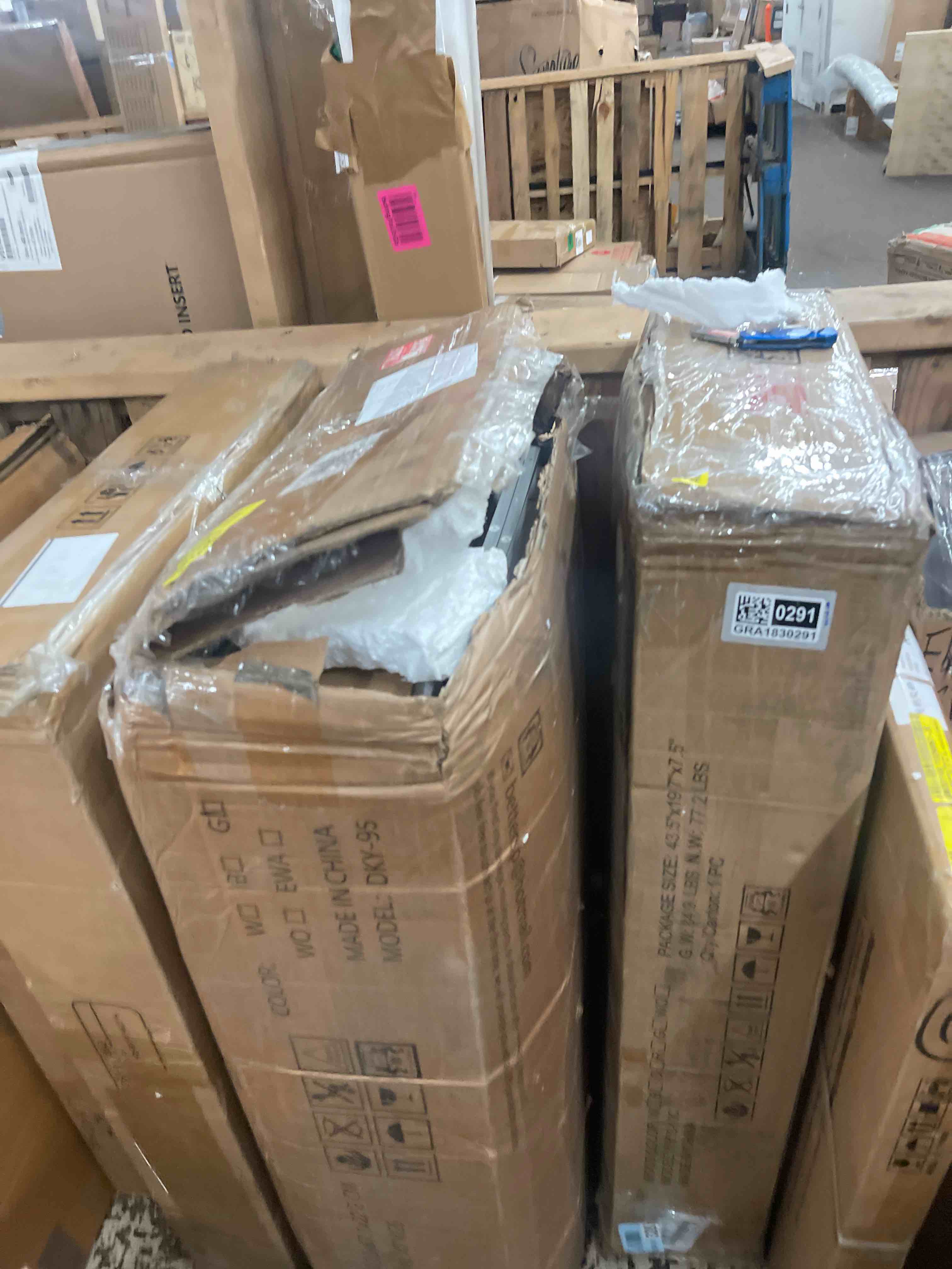 https://s3.amazonaws.com/lotting-images-prod/phillipi/GRA1830292_1780428670878.jpeg