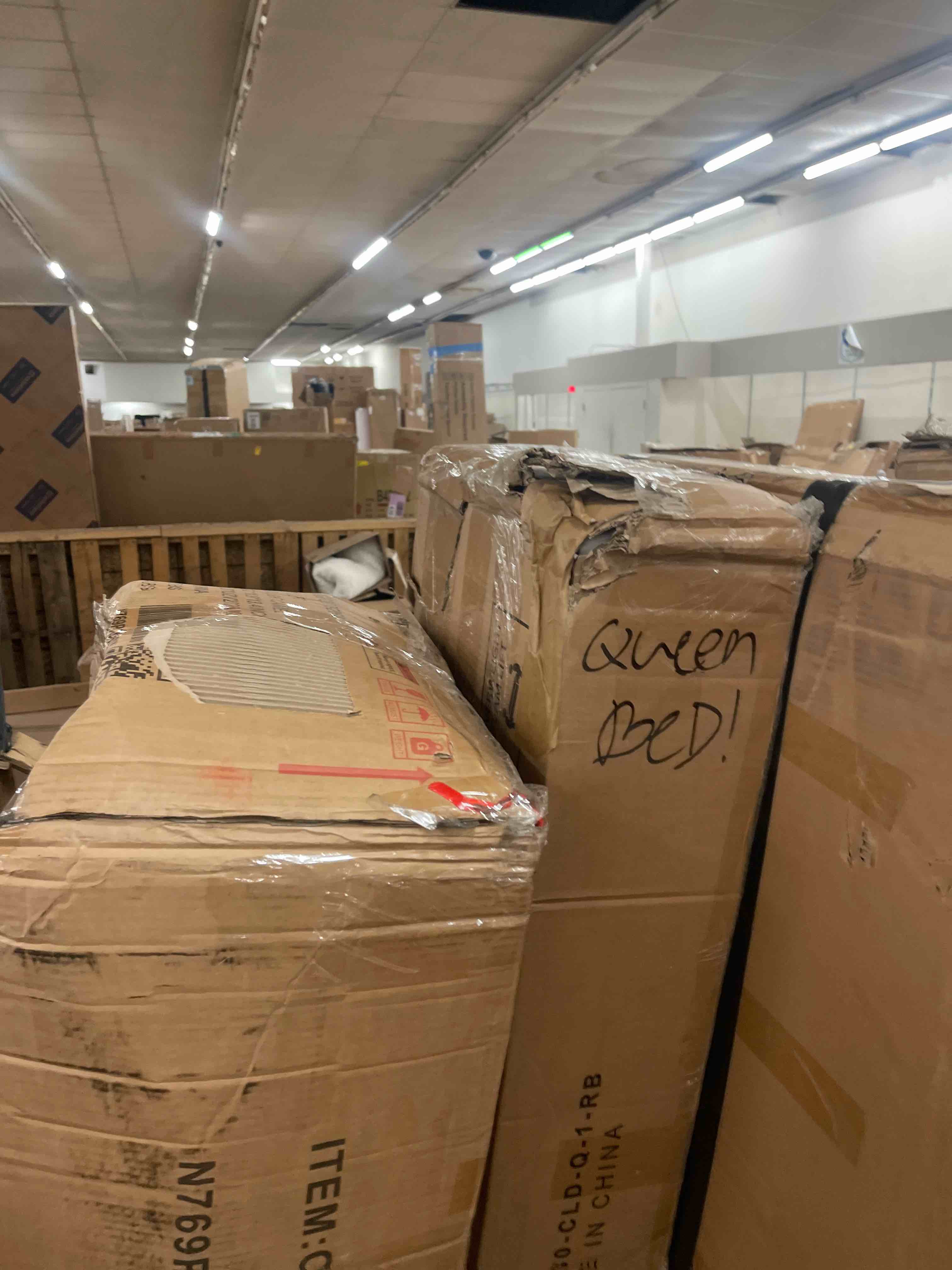 https://s3.amazonaws.com/lotting-images-prod/phillipi/GRA1830301_1780432493934.jpeg