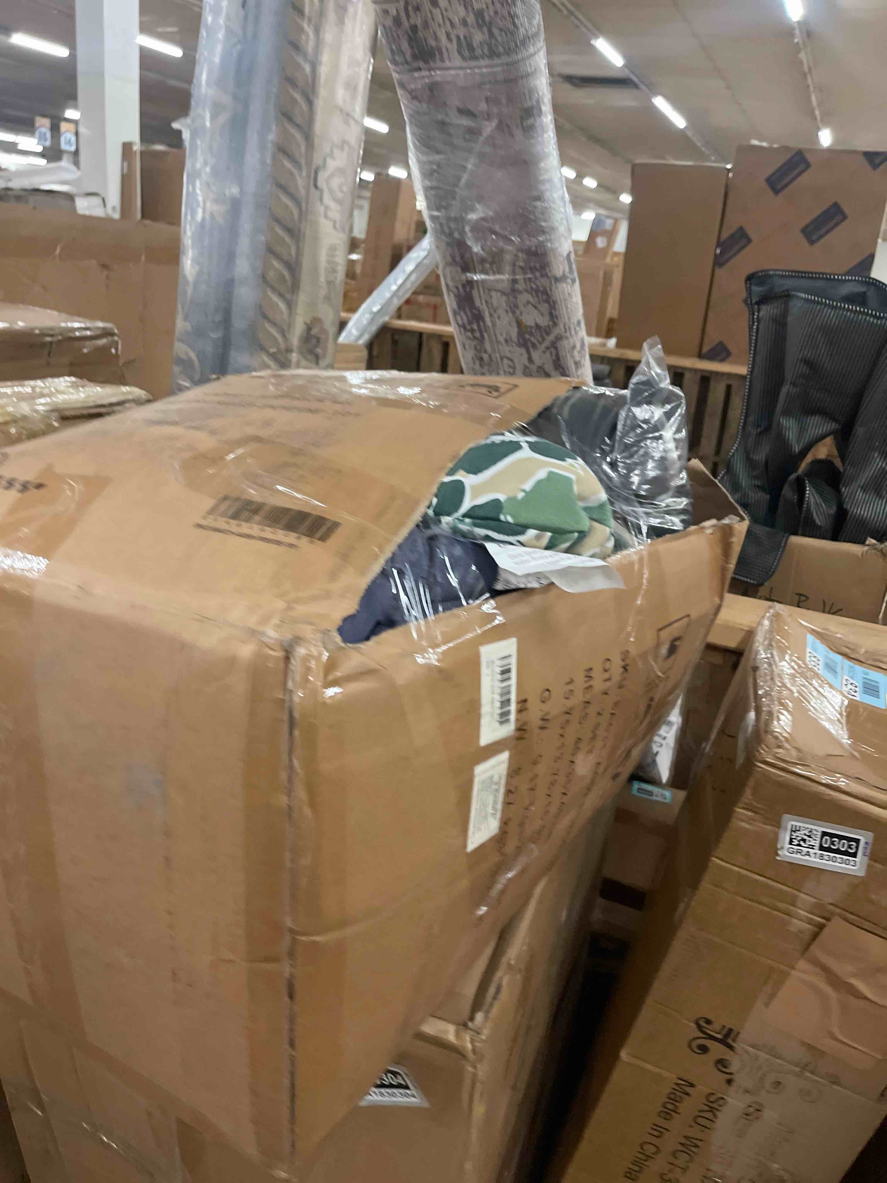 https://s3.amazonaws.com/lotting-images-prod/phillipi/GRA1830305_1780433169028.jpeg