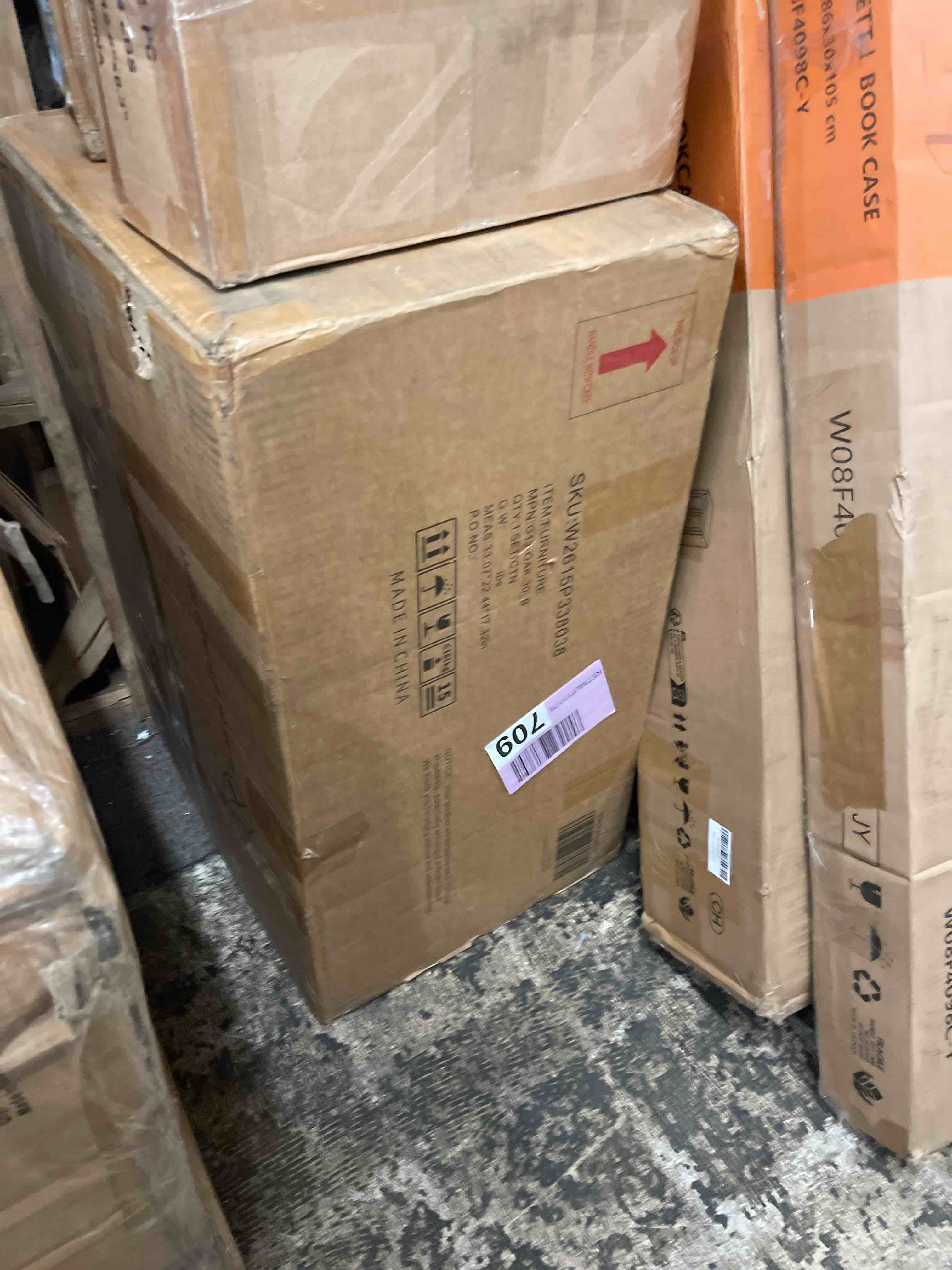 https://s3.amazonaws.com/lotting-images-prod/phillipi/GRA1830315_1780438558665.jpeg