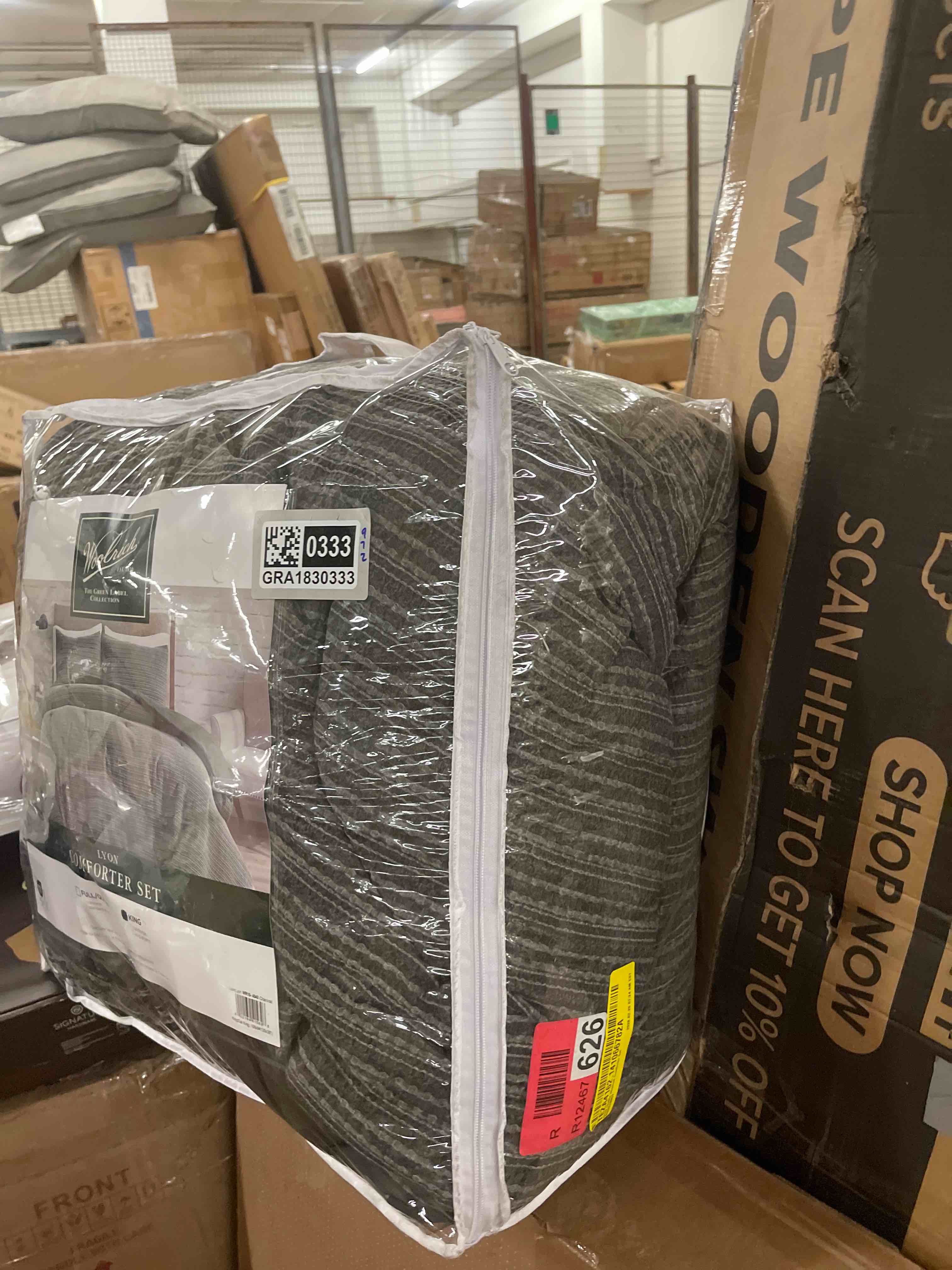 https://s3.amazonaws.com/lotting-images-prod/phillipi/GRA1830333_1780441859679.jpeg
