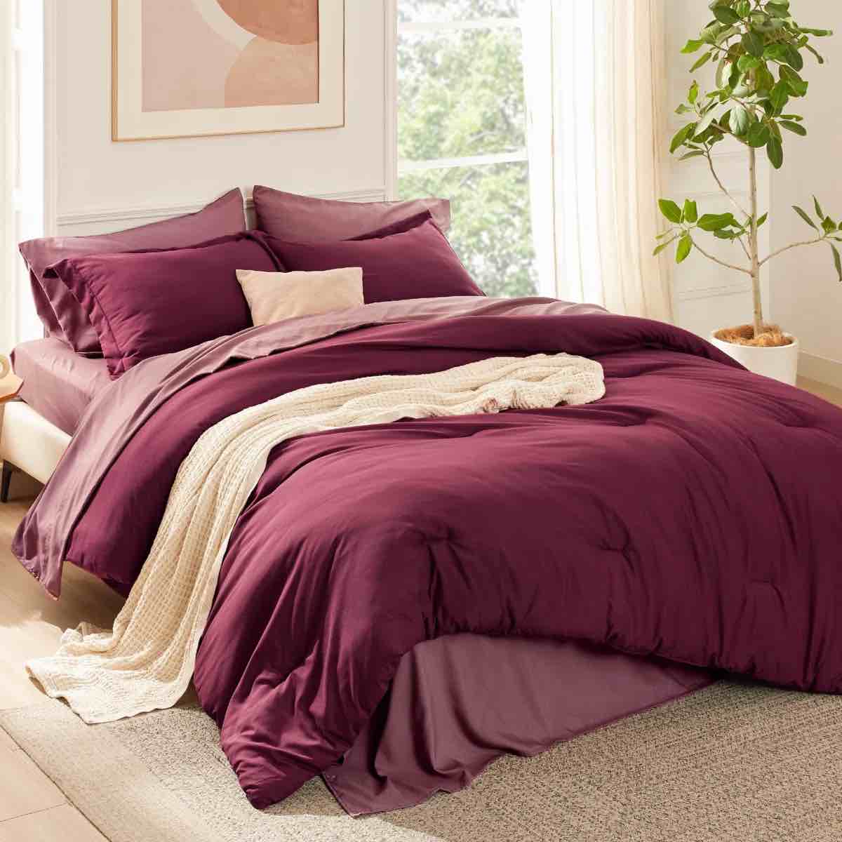 Condition photo showing New/Like New for bedsure twin comforter set - 5 pieces burgundy twin bedding set for all seasons, boho contrasting design bed in a bag with comforter, sheets, pillowcase & sham