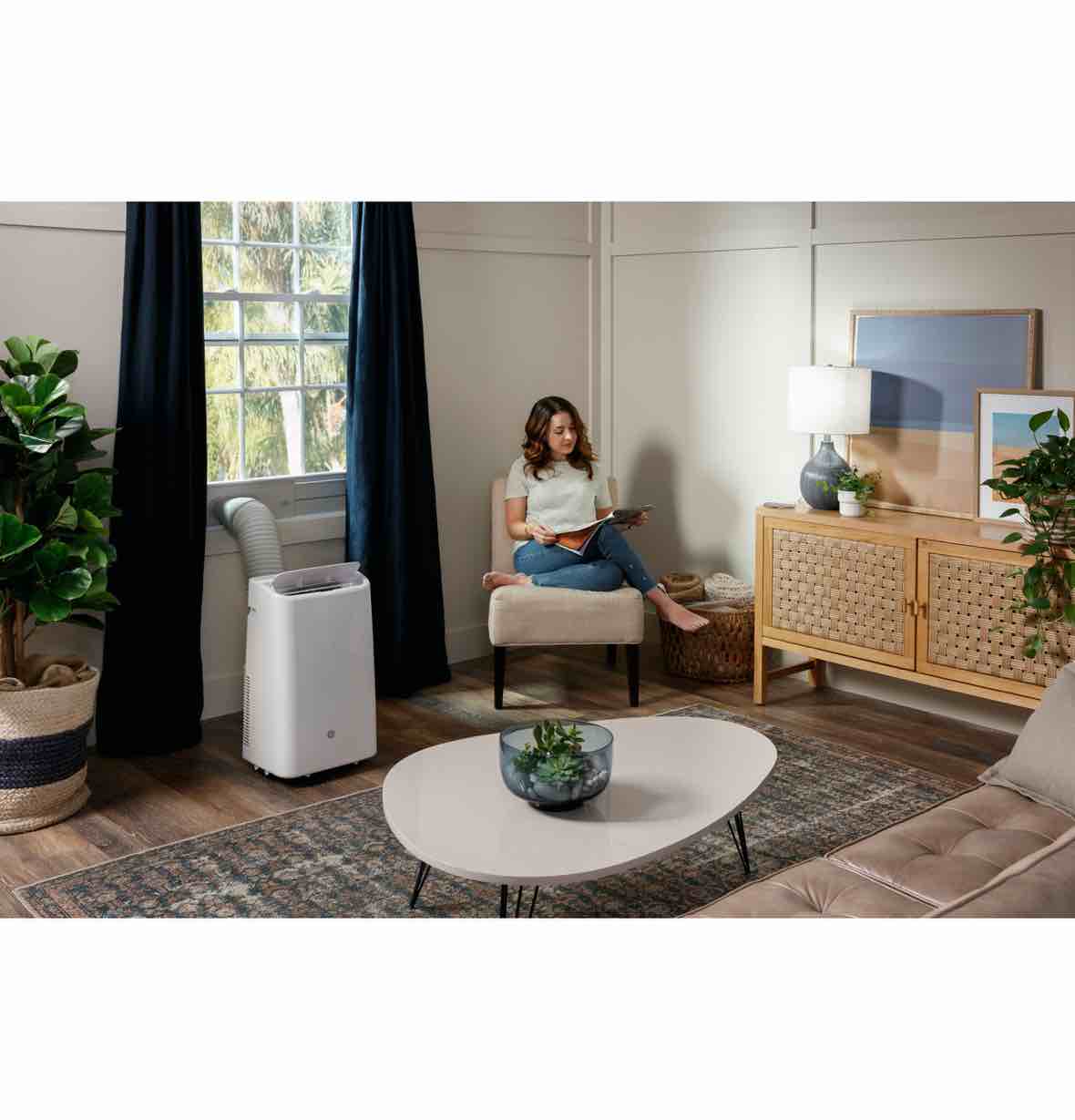 Condition photo showing New/Like New for ge® 7,800 btu sacc portable air conditioner for medium rooms up to 350 sq ft. (11,000 btu ashrae