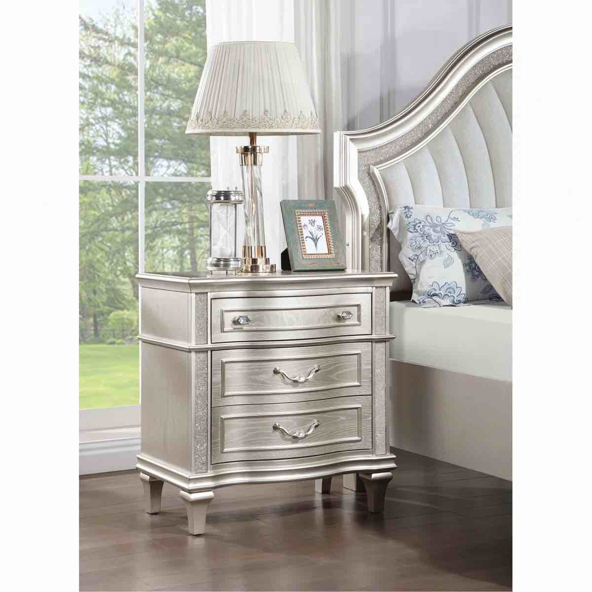 Condition photo showing New/Like New for evangeline silver oak 3-drawer nightstand