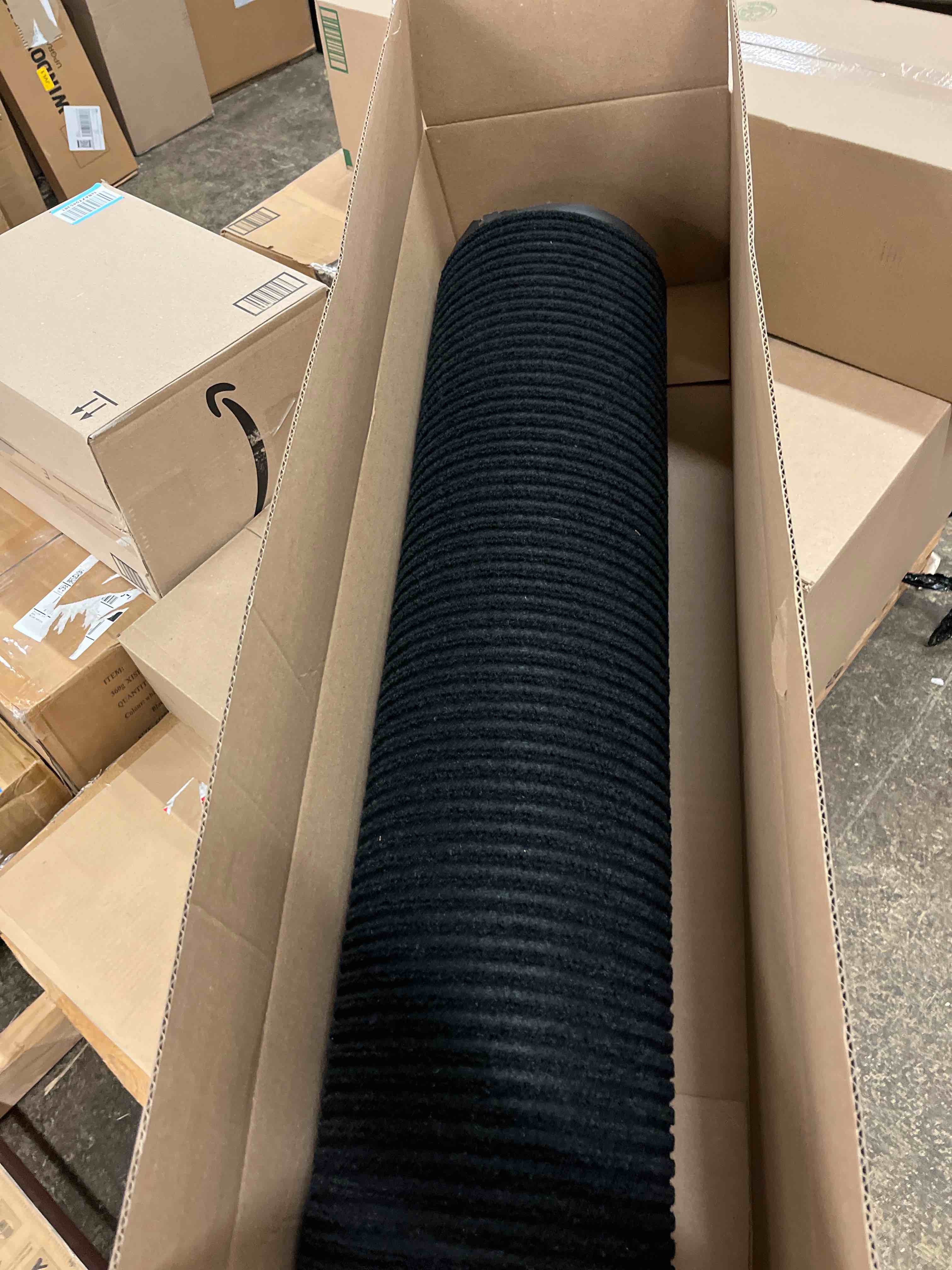 Condition photo showing New/Like New for Aviditi Brush Step Deluxe Vinyl Carpet Mat, 3' X 6', Charcoal (MAT383CH)