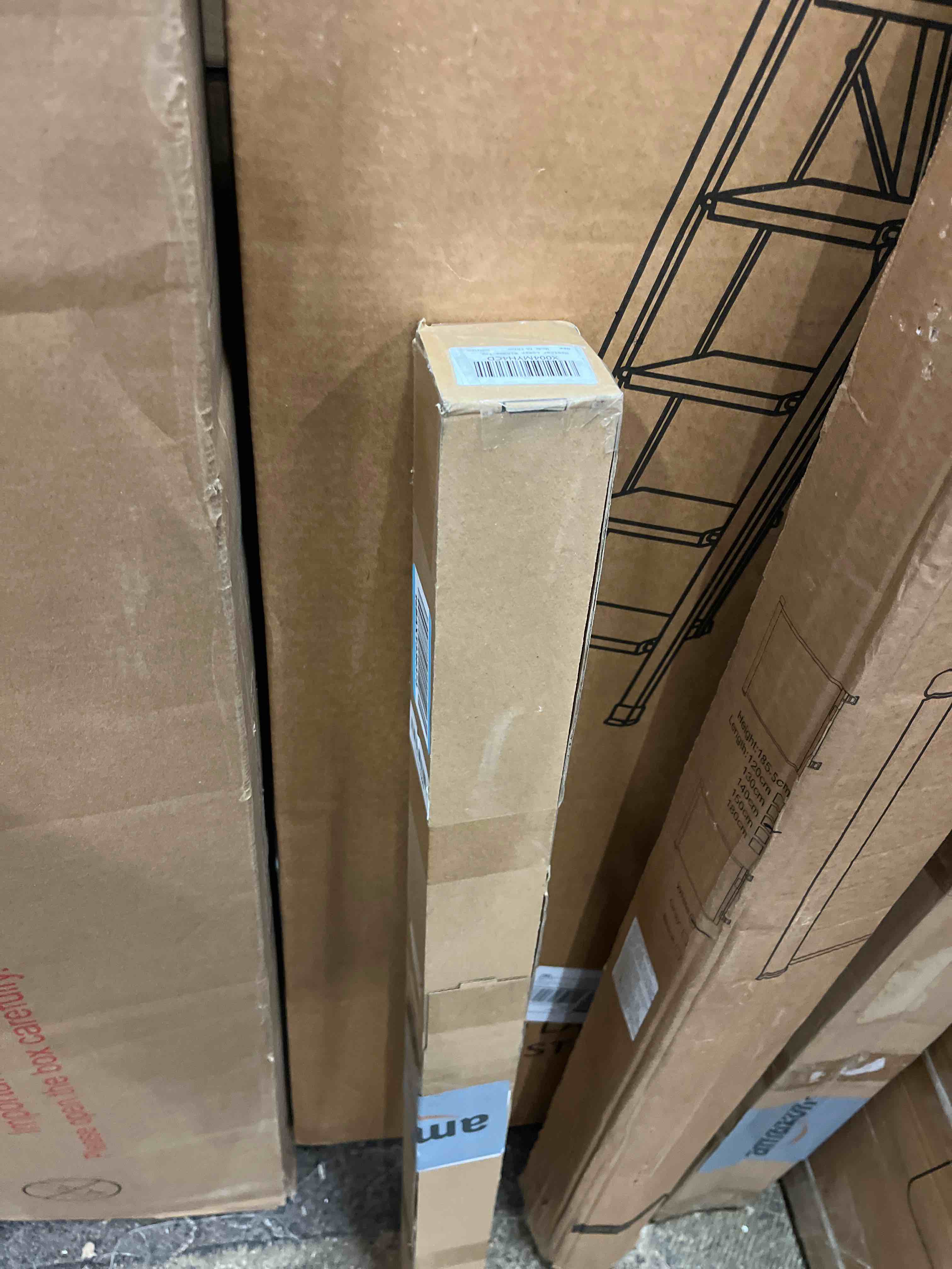 Condition photo showing New/Like New for Hoolcar Lower Window Trim Cover Molding Window Bottom Outer Frame Strip Compatible with Chevrolet Silverado GMC Sierra 2014-2018, Exterior Accessories, Black