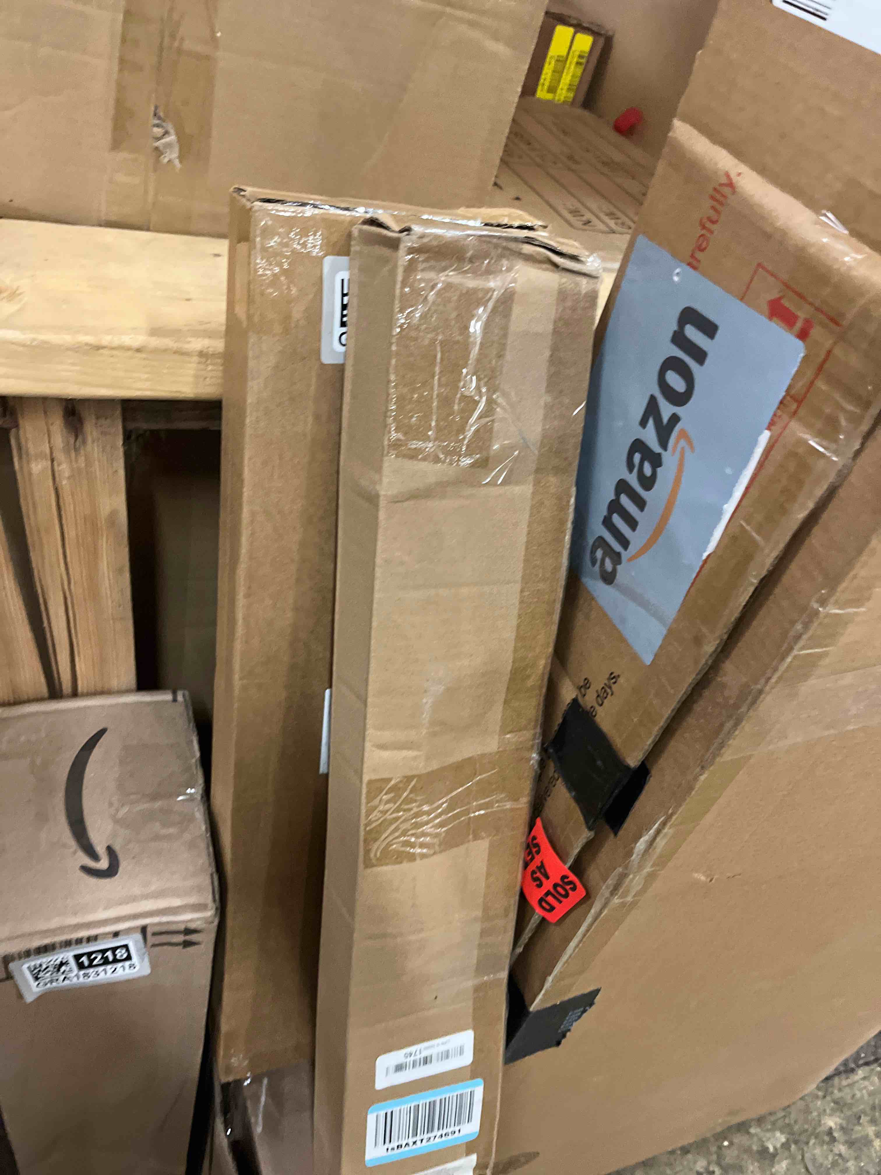 Condition photo showing New/Like New for Hermosa 26-48 Inch Adjustable Curtain Rod Set, 5/8 Inch Diameter in Weathered Grey