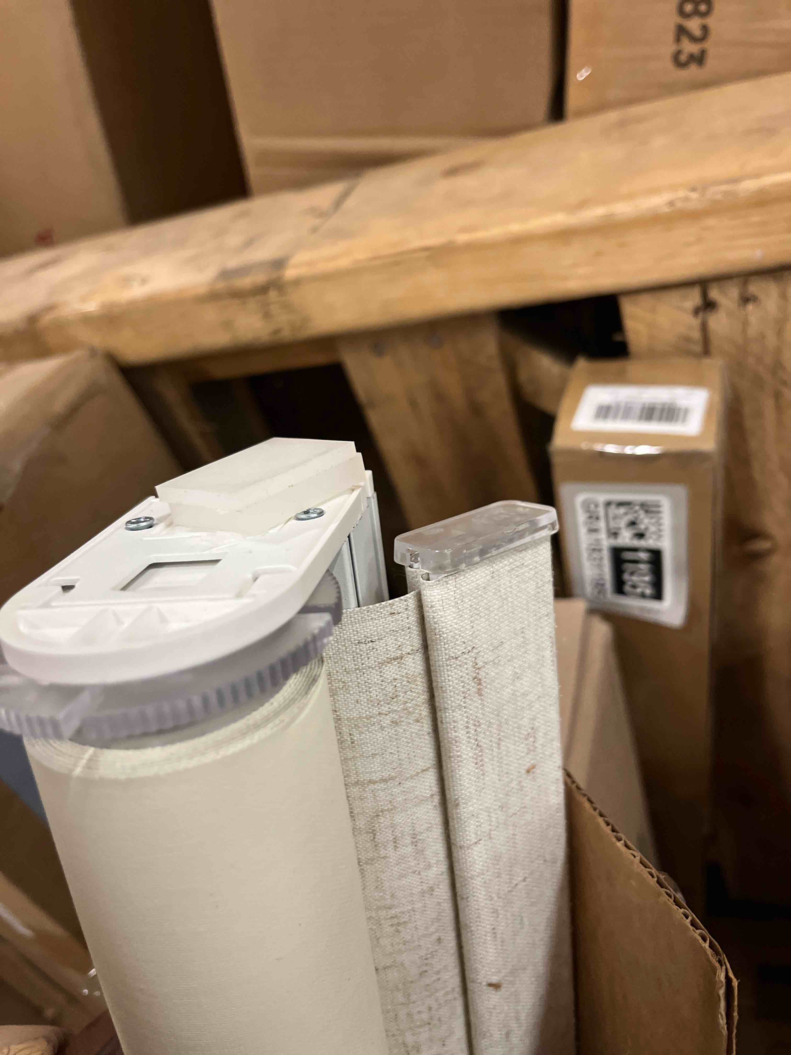 Condition photo showing Good Condition for Persilux Light Filtering Roller Shades for Windows,Cordless,Linen Fabric,Roller Blinds,Thermal Insulated Fabric UV Protection Shades for Home,Office,Bedroom,Door,Light Filtering-Cream,Custom Now