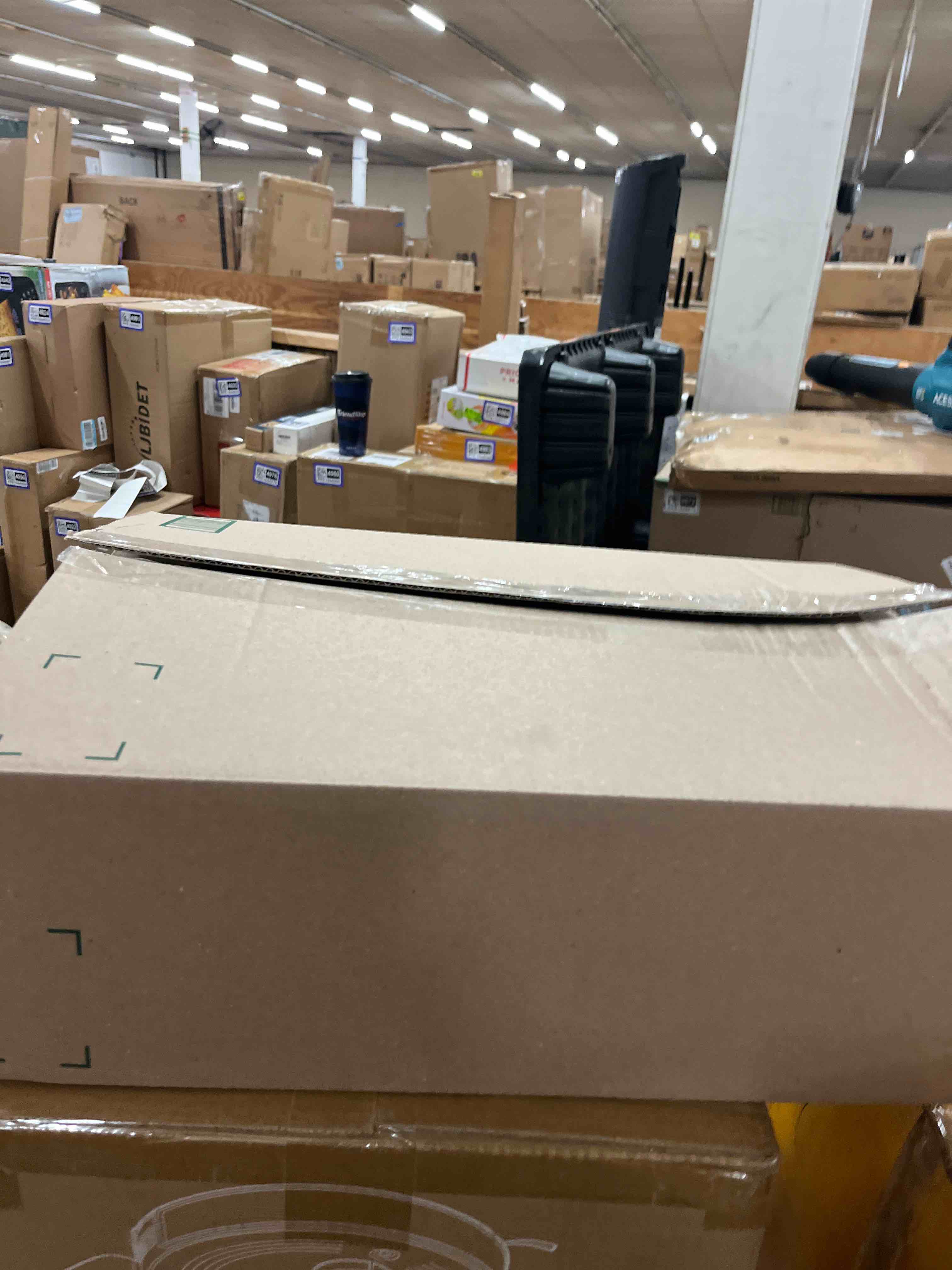 Condition photo showing New/Like New for Wooden Wall Mounted Folding Rack, Modern Wall Floating Coat Hook Rack Space-Saving Coat Hanger for Coats, Hats, Scarves, Key (Wooden 5 Hooks)