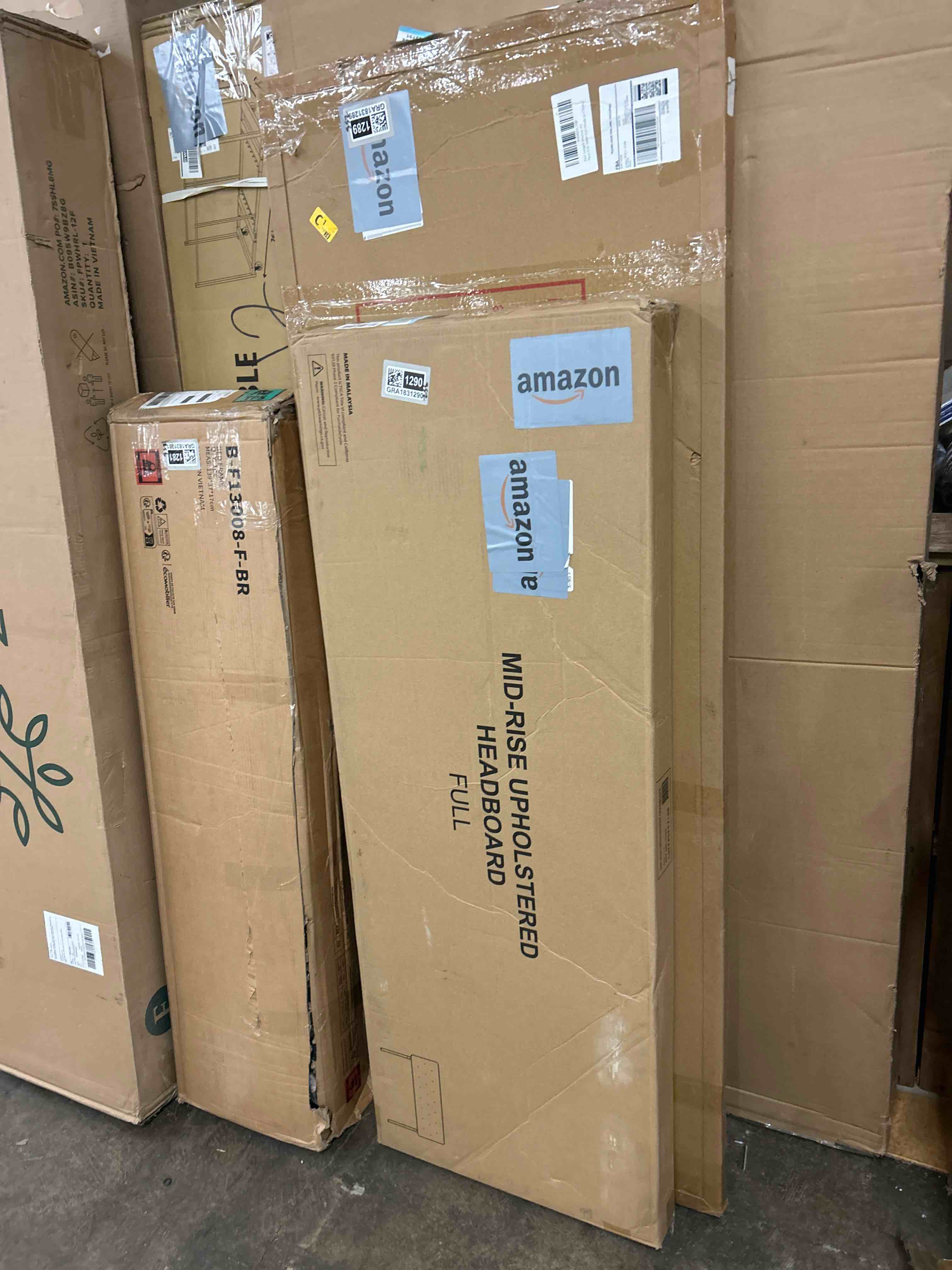 Condition photo showing New/Like New for LUCID Mid-Rise Upholstered Headboard - Diamond Tufted - Padded Polyester - Adjustable Height from 34'' to 46'' - Easy Assembly - Bed Frame or Wall Mount - Sturdy - Pearl - Full / Full XL Size