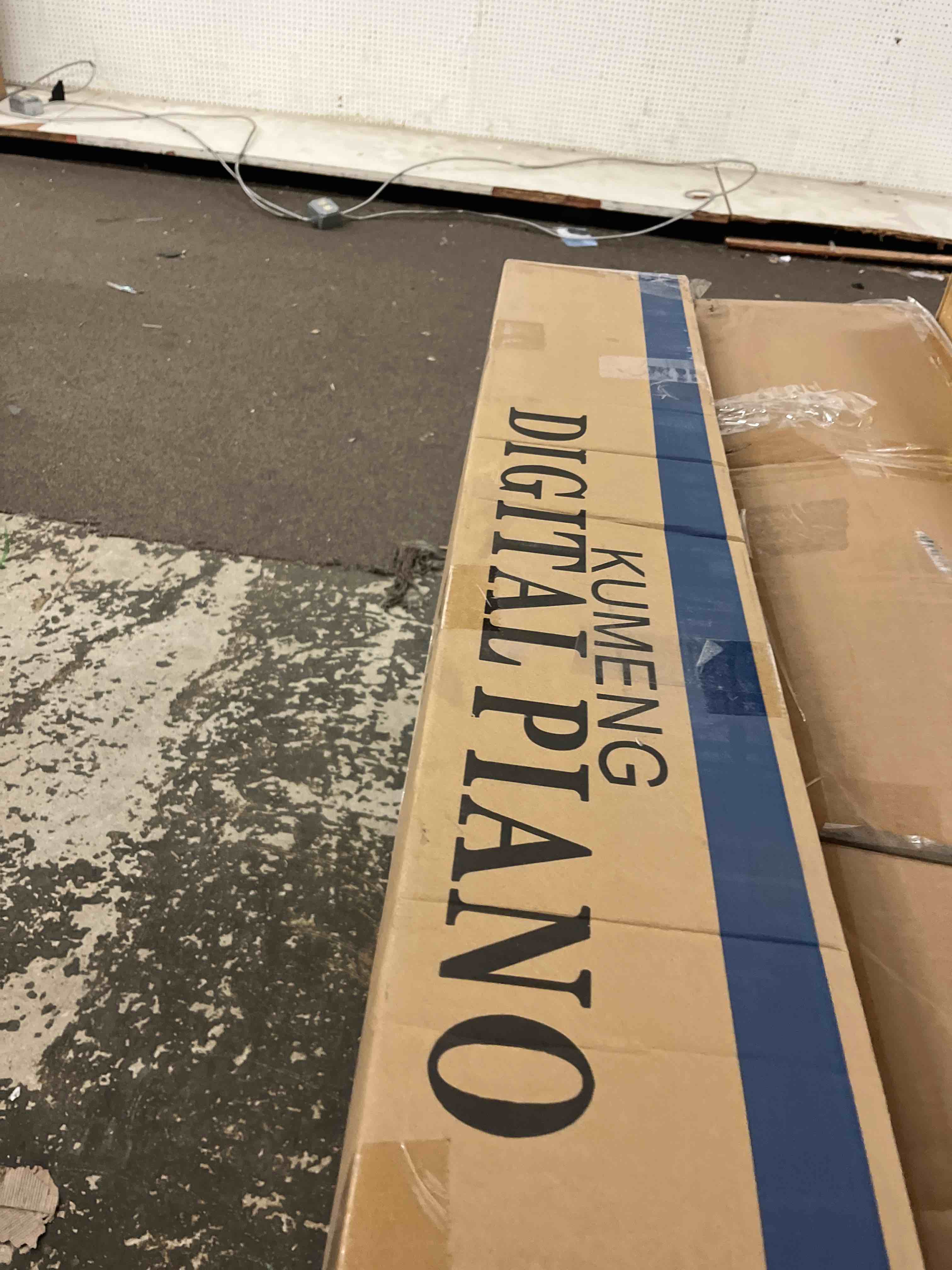 Condition photo showing New/Like New for Digital Piano 88 Key Weighted Keyboard,Full-Size Desk Progressive Hammer-Action Electric Piano For Beginners, With Sheet Music Stand, Pedal,Power Adapter, Headphone Mode, Usb-Midi