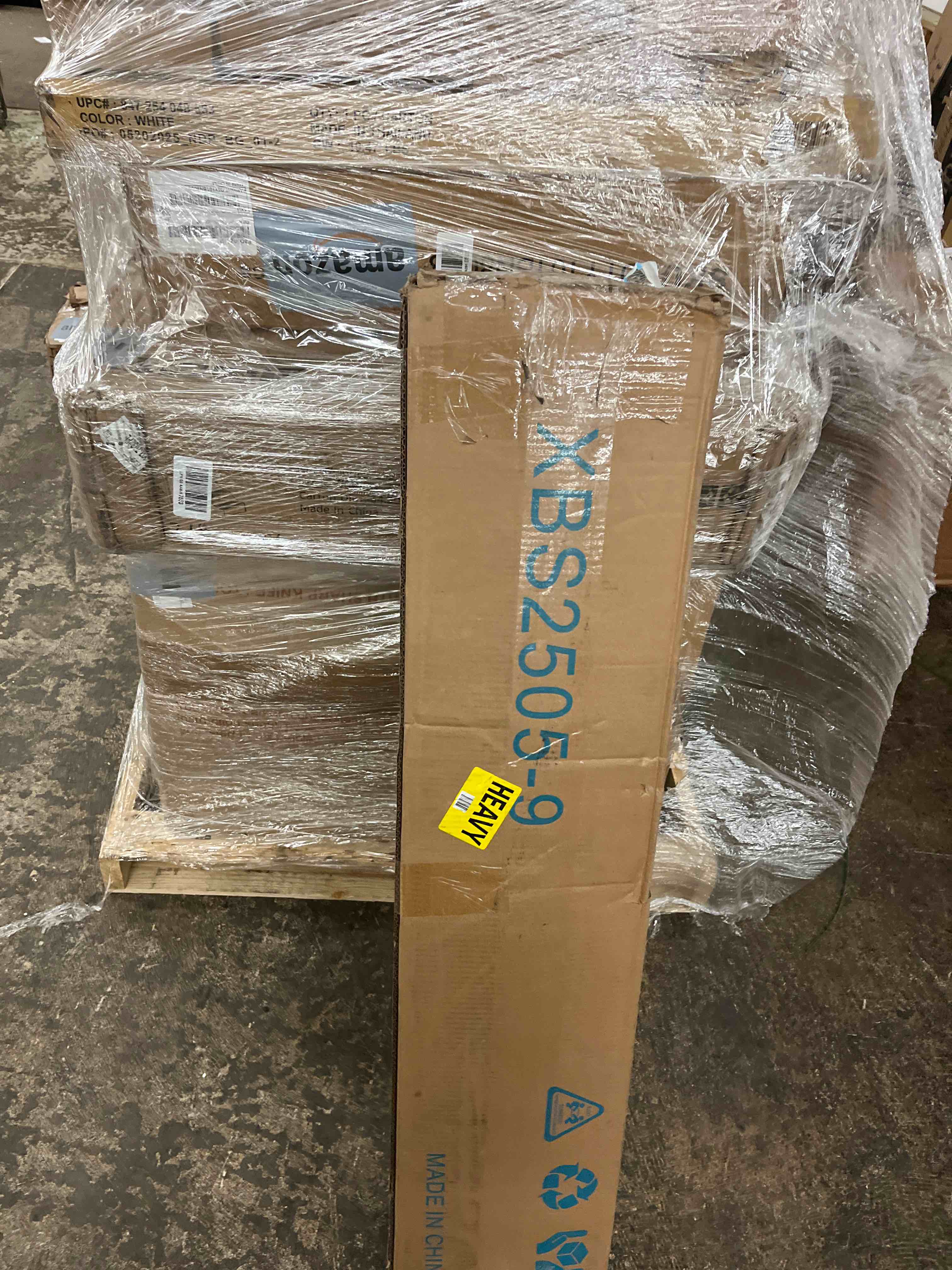 Condition photo showing New/Like New for ZIYOO King Box Spring and Cover 9 Inch High Profile Metal Boxspring Easy Assembly,Mattress Foundation/Heavy Duty Metal Steel Structure/Quiet Noise-Free Accessory