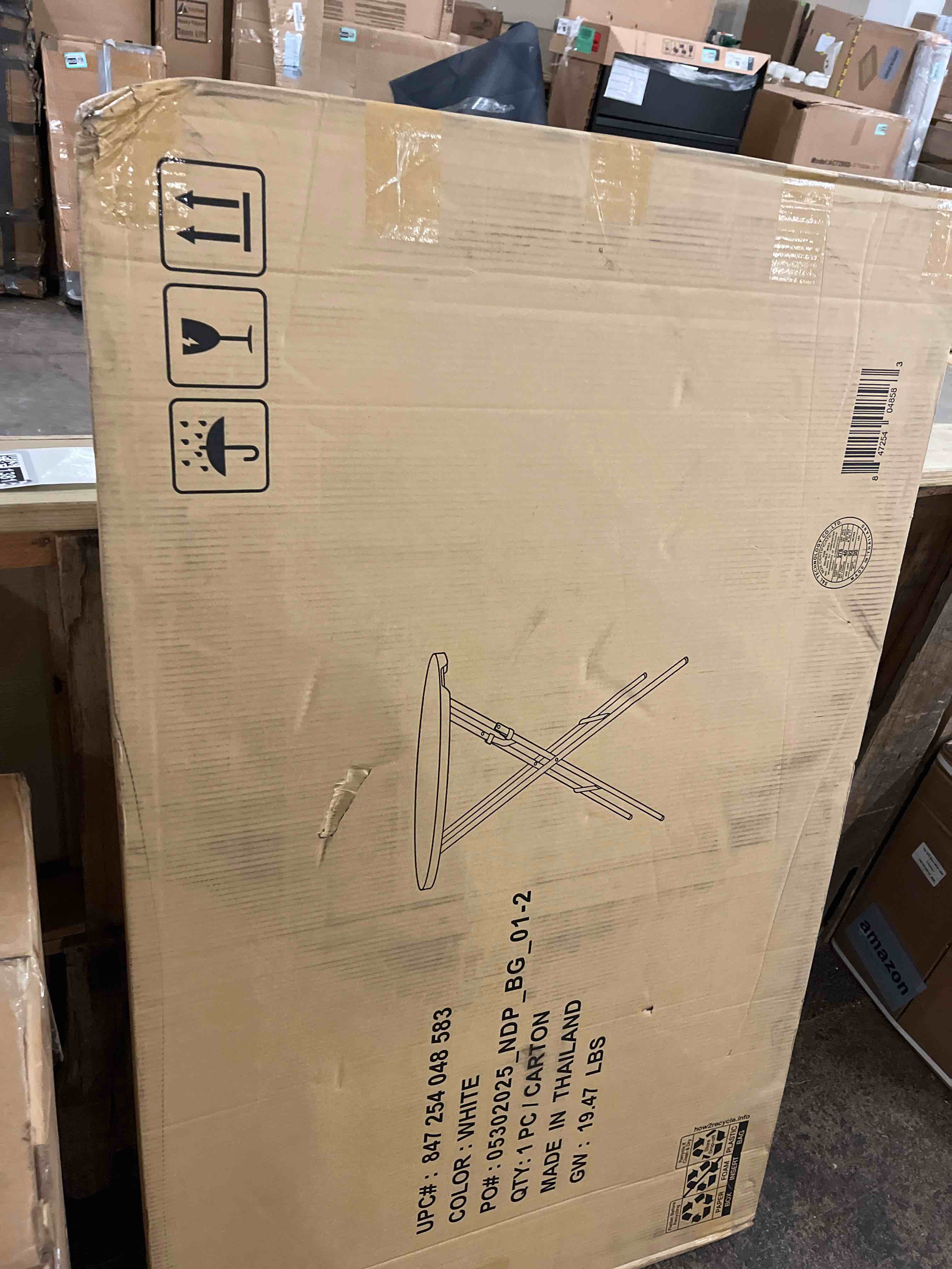 Condition photo showing New/Like New for Flash Furniture 2.63-Foot Round Granite White Plastic Bar Height Folding Table