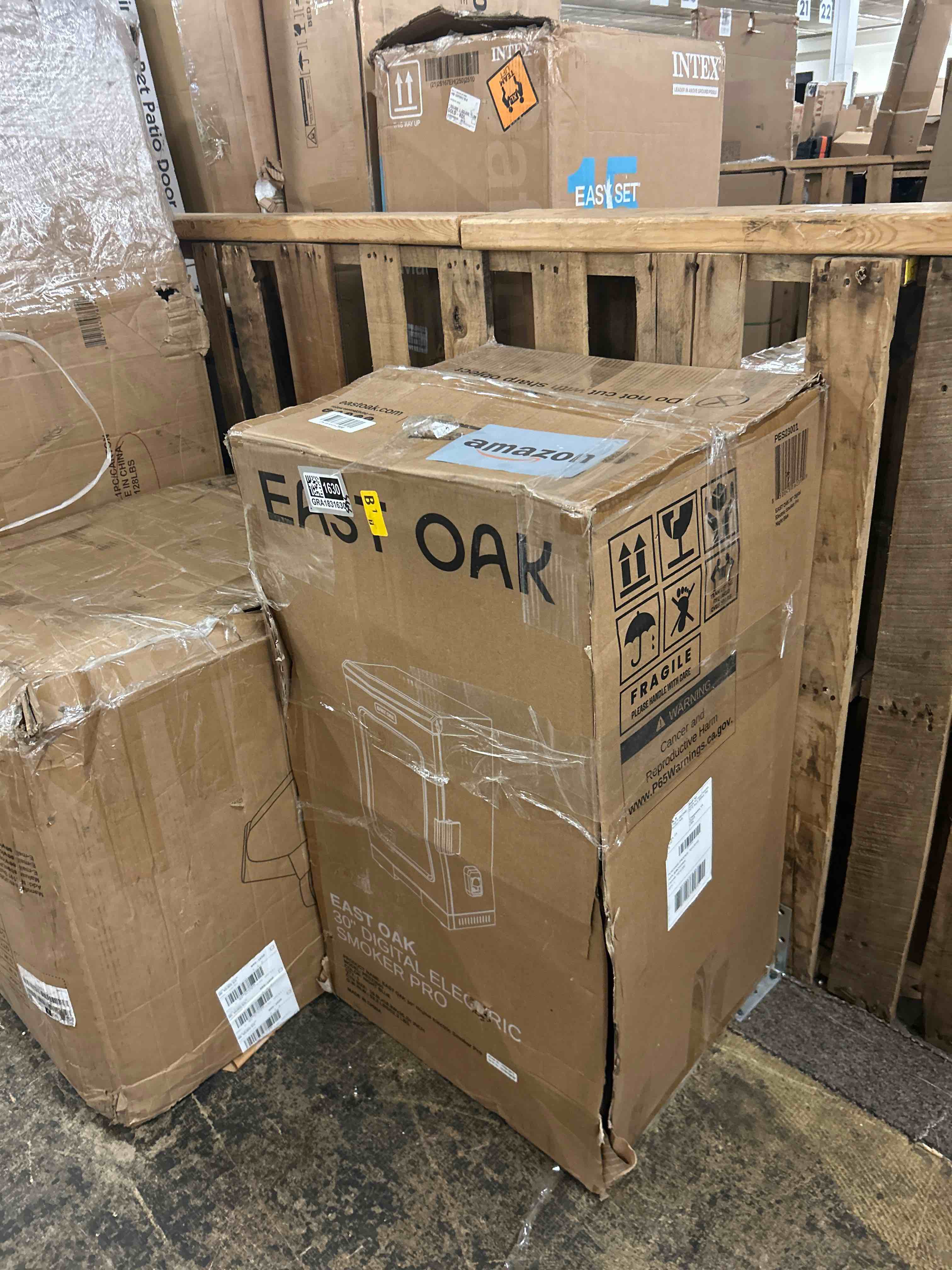 Condition photo showing New/Like New for east oak 30" electric smoker for outdoors | built-in meat probe & clear viewing window | side chip loader for 6x longer uninterrupted smoking | 725 sq in cooking area for bigger batches, night blue
