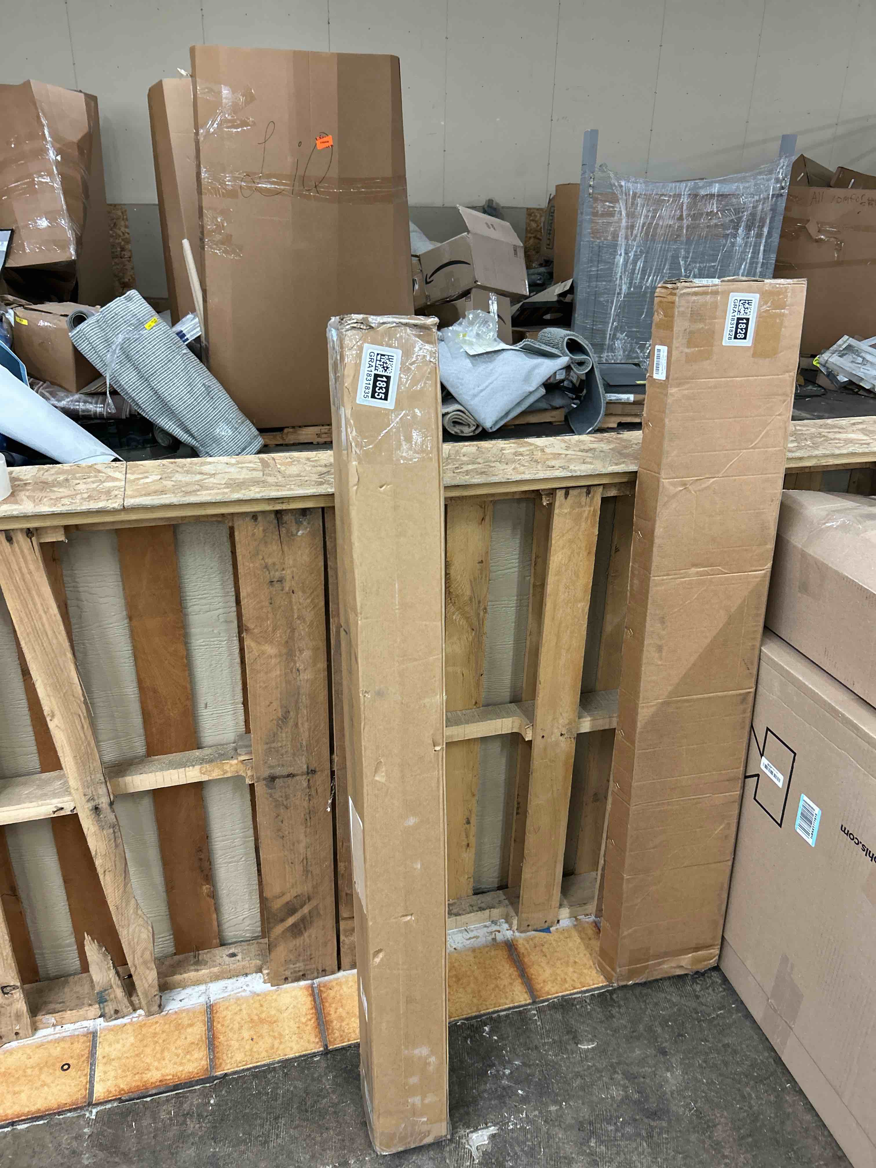 Condition photo showing New/Like New for 50''x 60''carpet floor mat for office chair, clear desk chair floor mat for carpet for medium/low pile, heavyduty chair mats for carpeted floors, studded desk mat for carpets for homes and offices