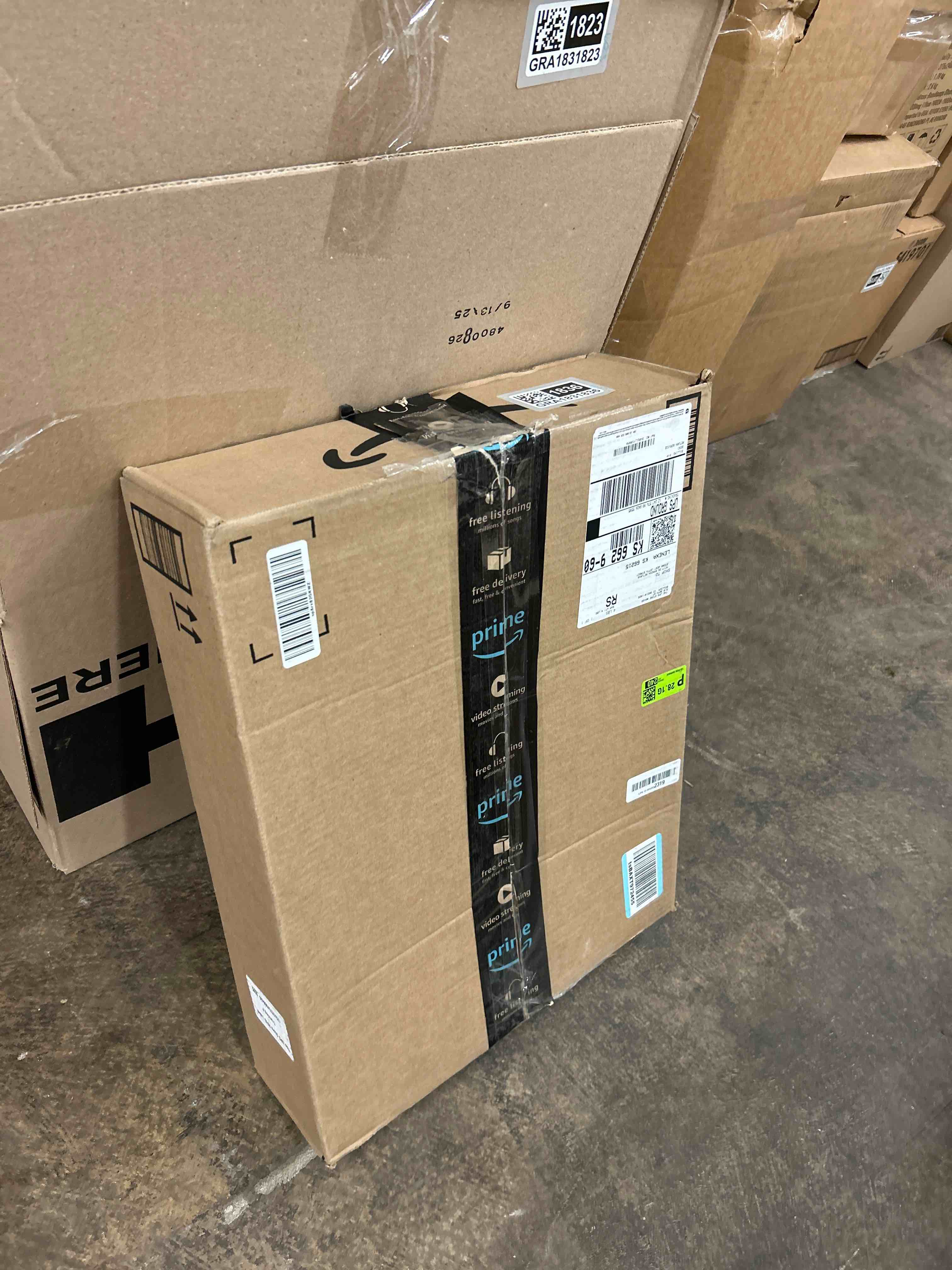 Condition photo showing New/Like New for bemis 7300slec slow close toilet seat, easy clean hinges and durable plastic seat, made in usa, elongated, white