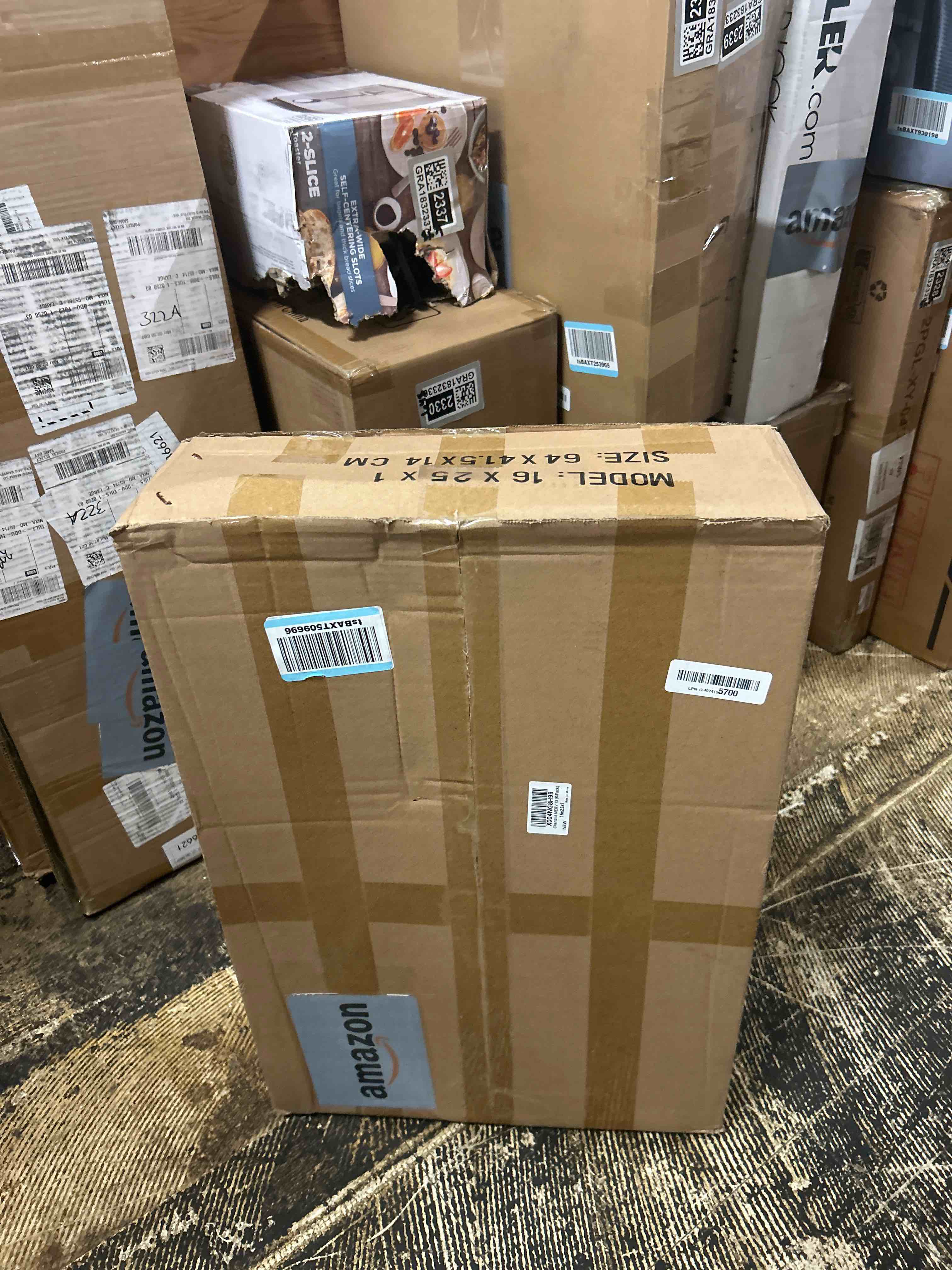 Condition photo showing New/Like New for (6 pack) 16x25x1 furnace air filters, mpr 1900 & fpr 10, merv 13 pleated air filter (actual size: 15.75"x24.75"x0.75")