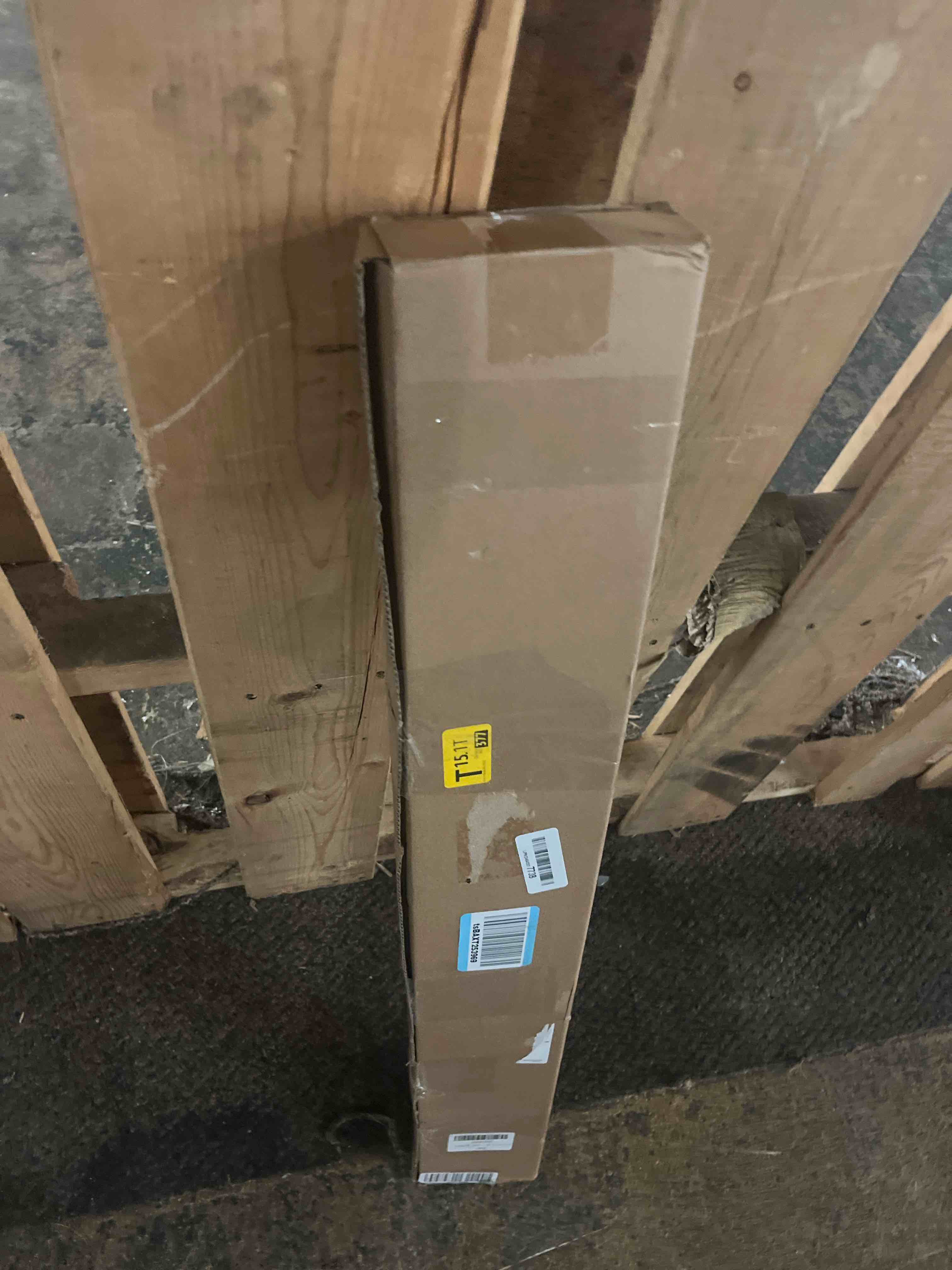 https://s3.amazonaws.com/lotting-images-prod/phillipi/GRA1832401_1776216225530.jpeg