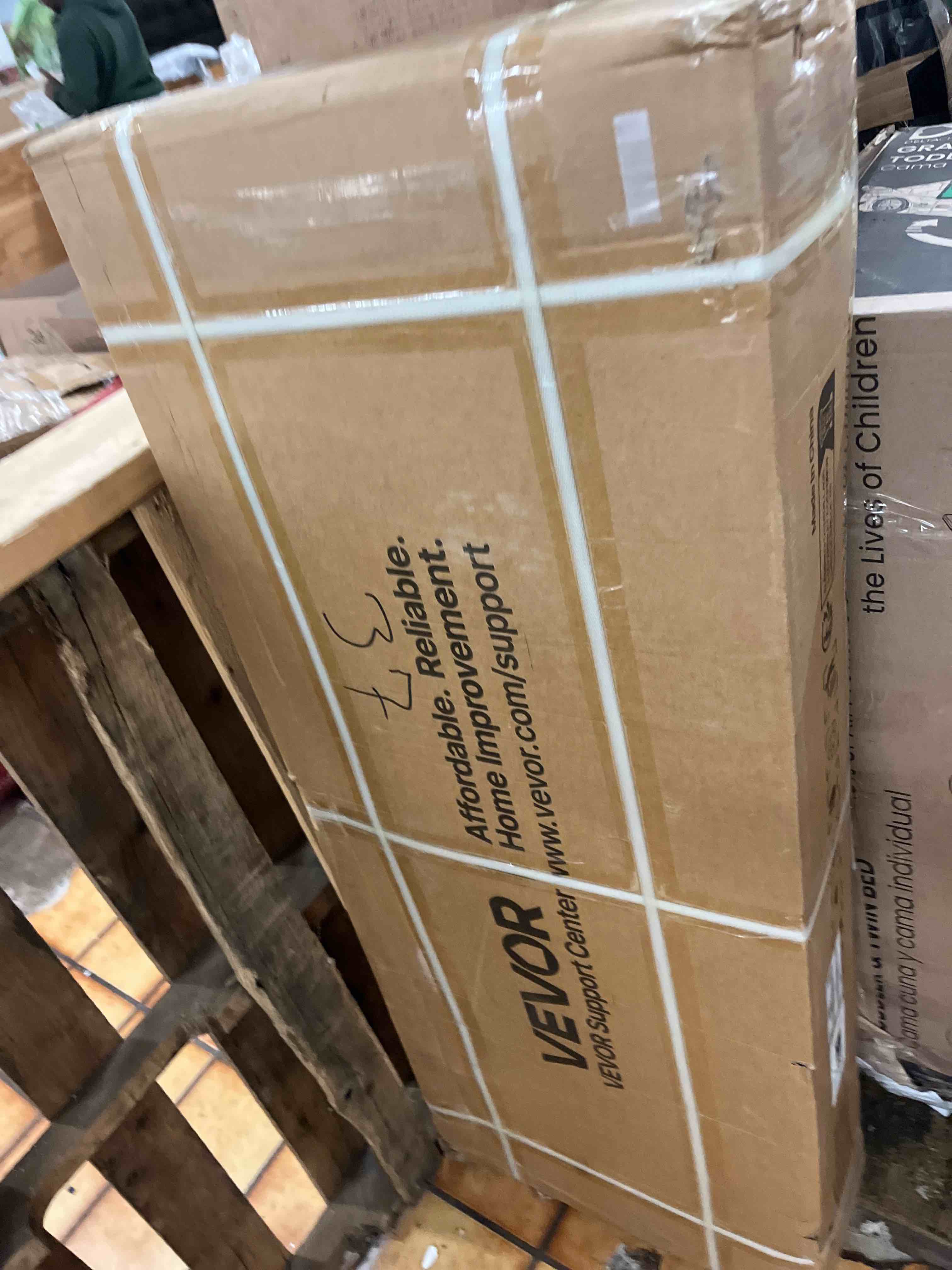 https://s3.amazonaws.com/lotting-images-prod/phillipi/GRA1832591_1776269294678.jpeg