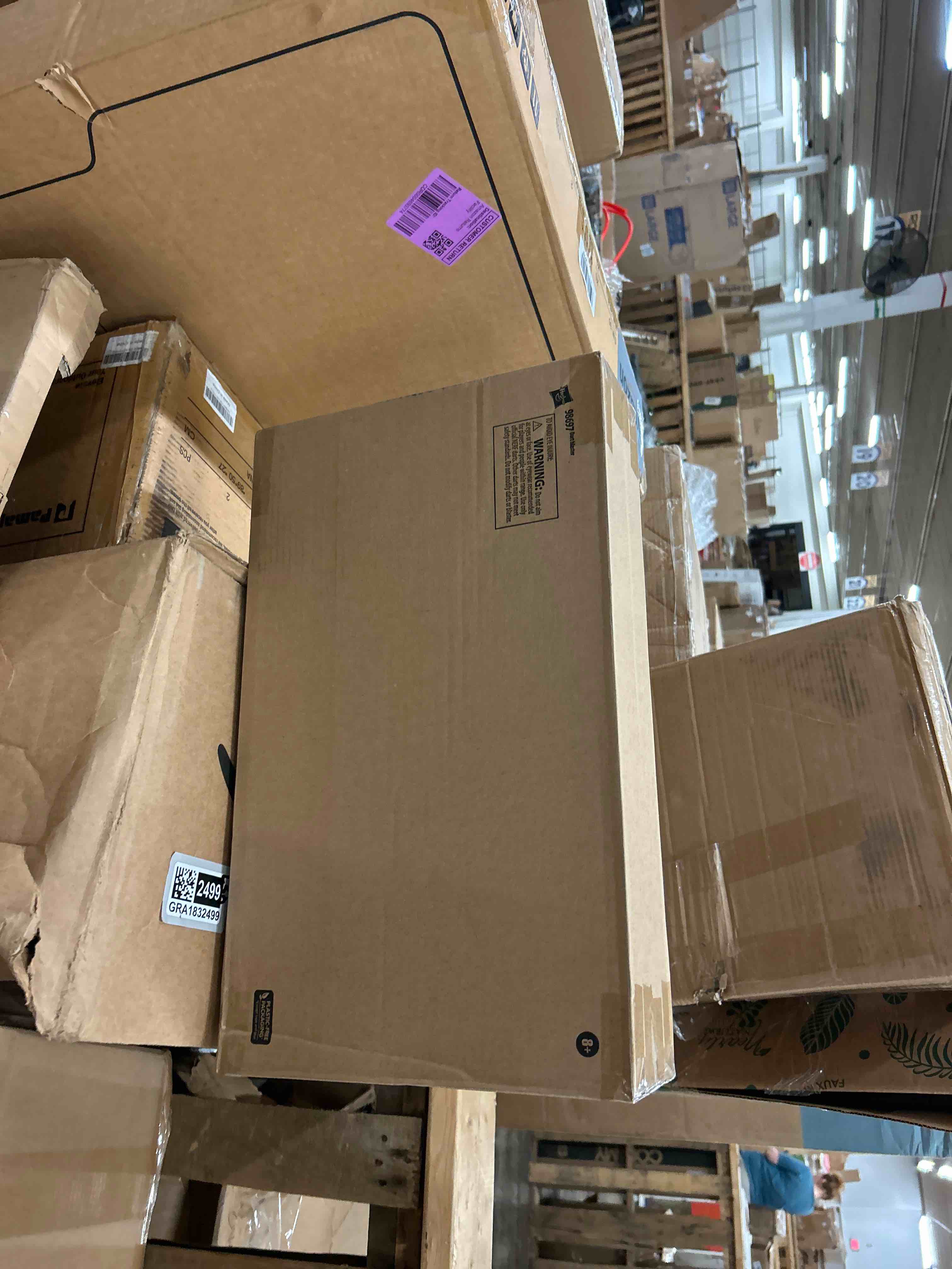 https://s3.amazonaws.com/lotting-images-prod/phillipi/GRA1832622_1776284660394.jpeg