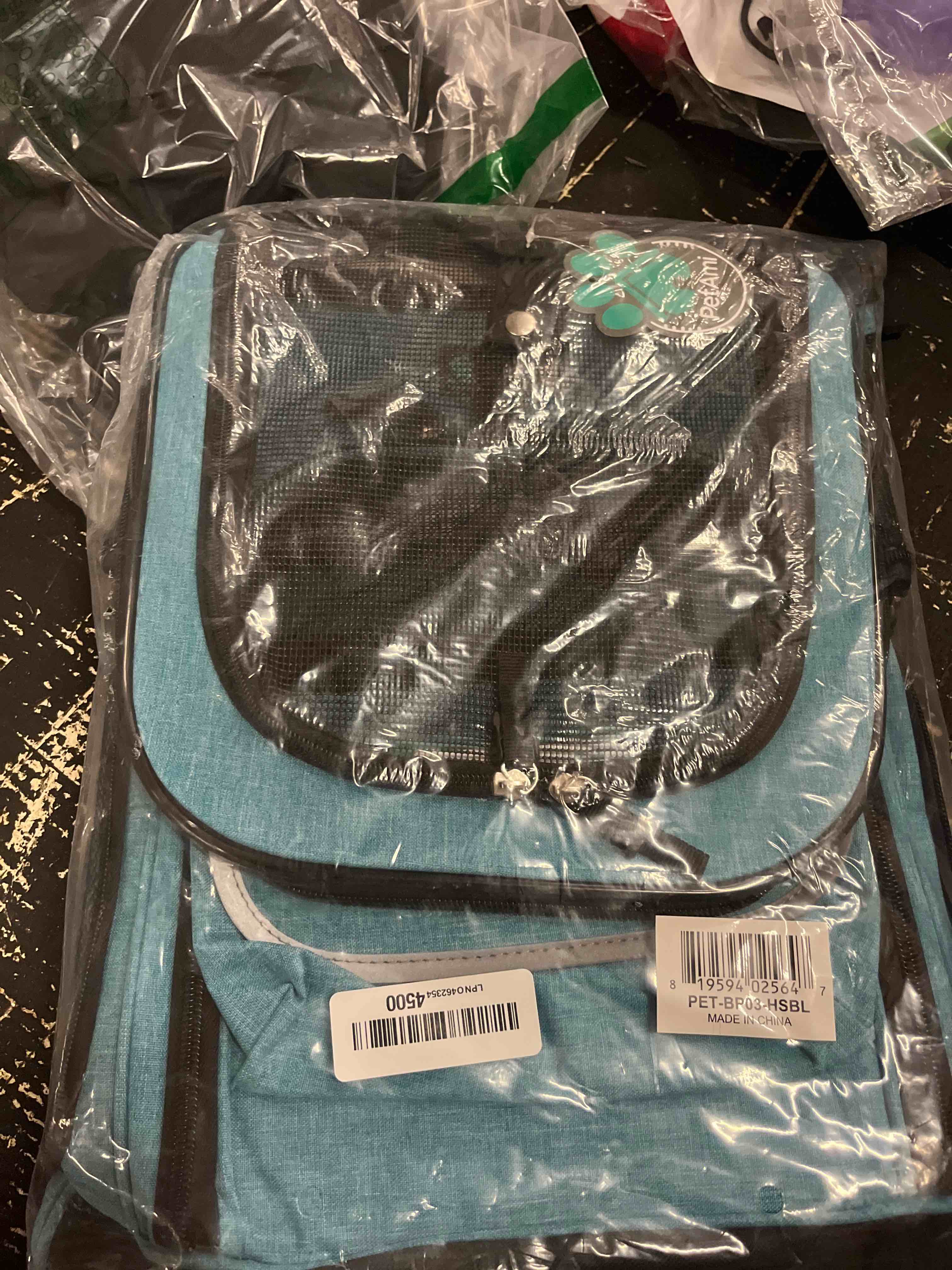 Condition photo showing New/Like New for petami dog backpack carrier, airline approved cat backpacks for carrying small large cats, pet carrier back pack, ventilated soft sided for travel, hiking, camping, max 18 lbs, turquoise