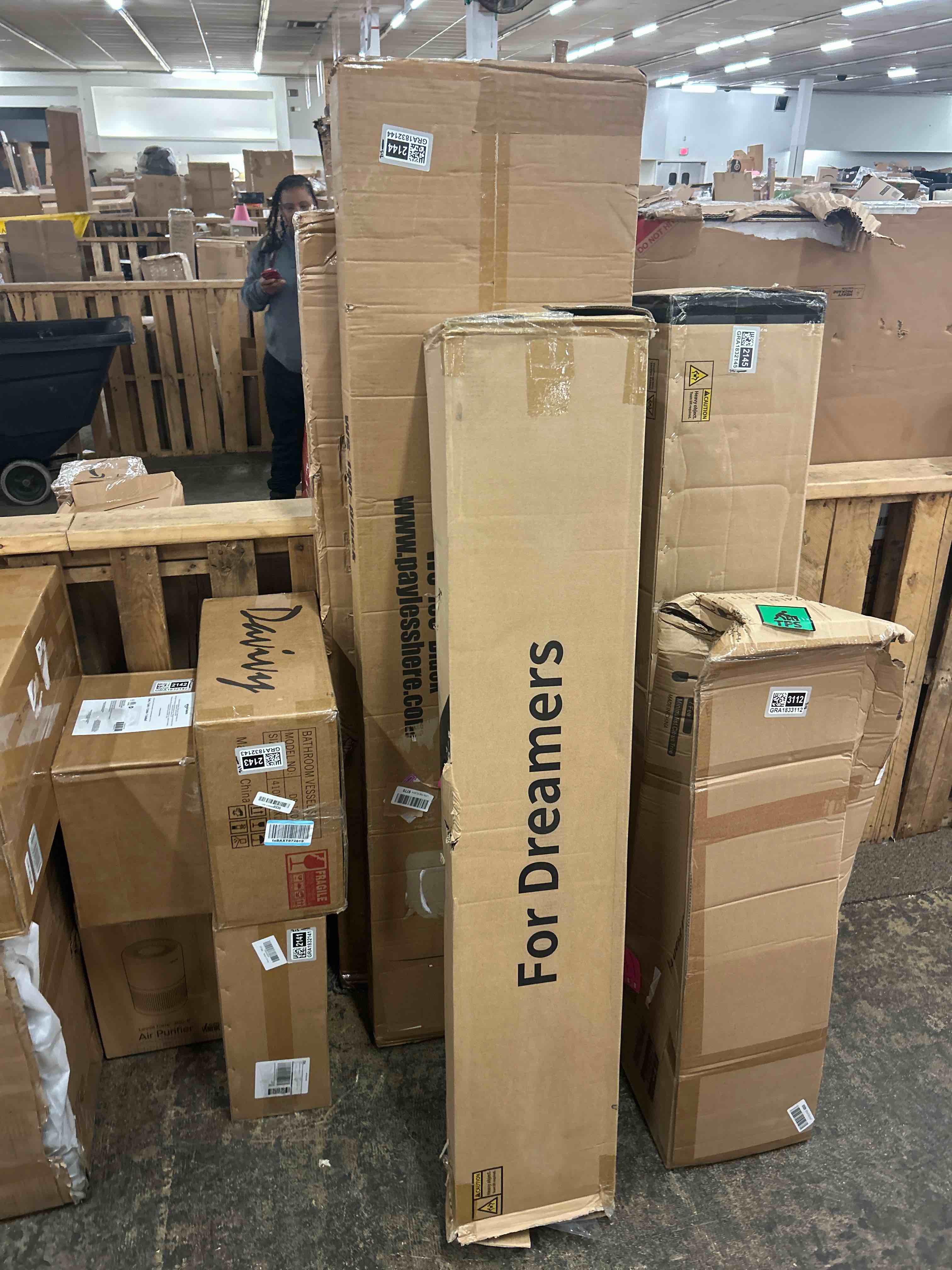 https://s3.amazonaws.com/lotting-images-prod/phillipi/GRA1833125_1777330222664.jpeg