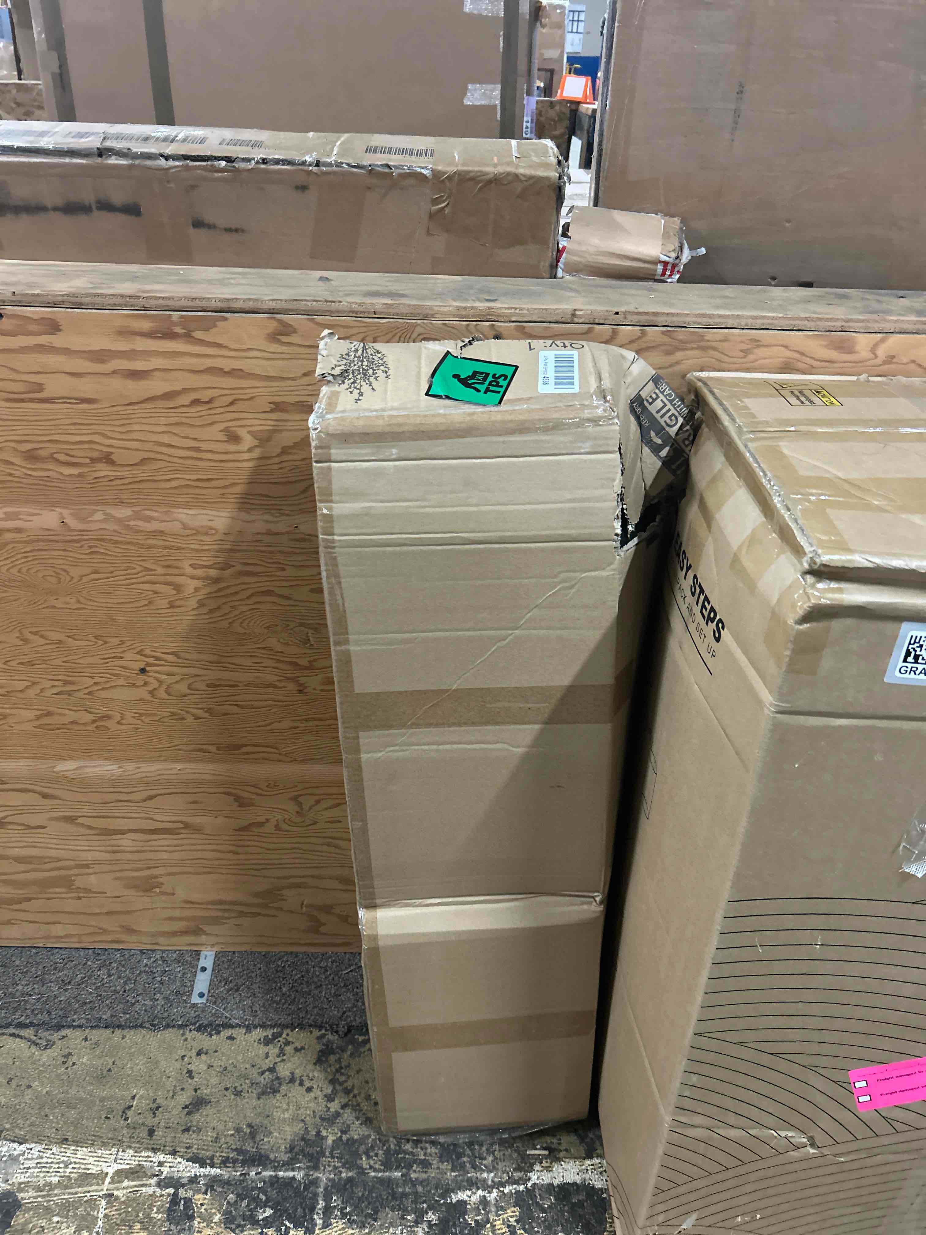 https://s3.amazonaws.com/lotting-images-prod/phillipi/GRA1833127_1777372417670.jpeg