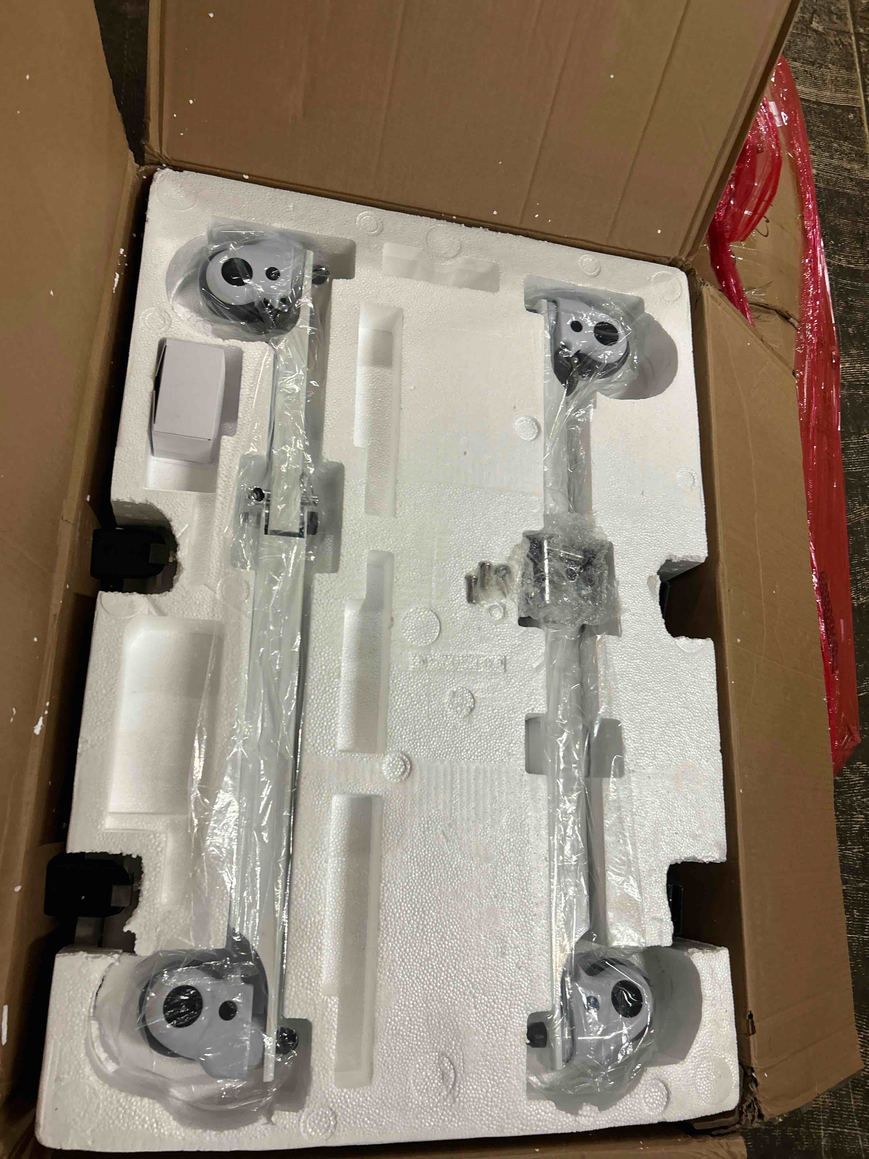 https://s3.amazonaws.com/lotting-images-prod/phillipi/GRA1833135_1777373991505.jpeg