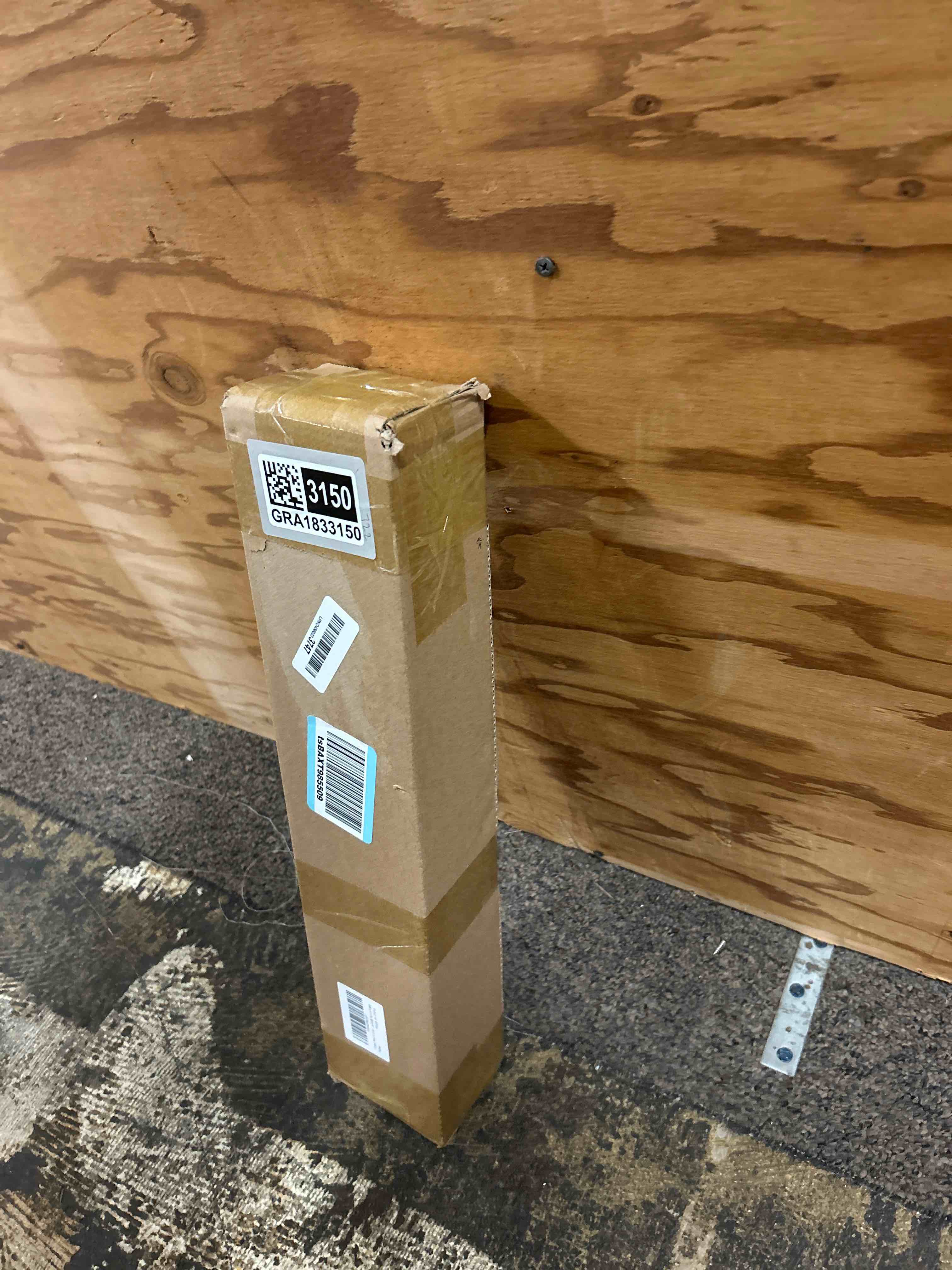 https://s3.amazonaws.com/lotting-images-prod/phillipi/GRA1833150_1777379473702.jpeg