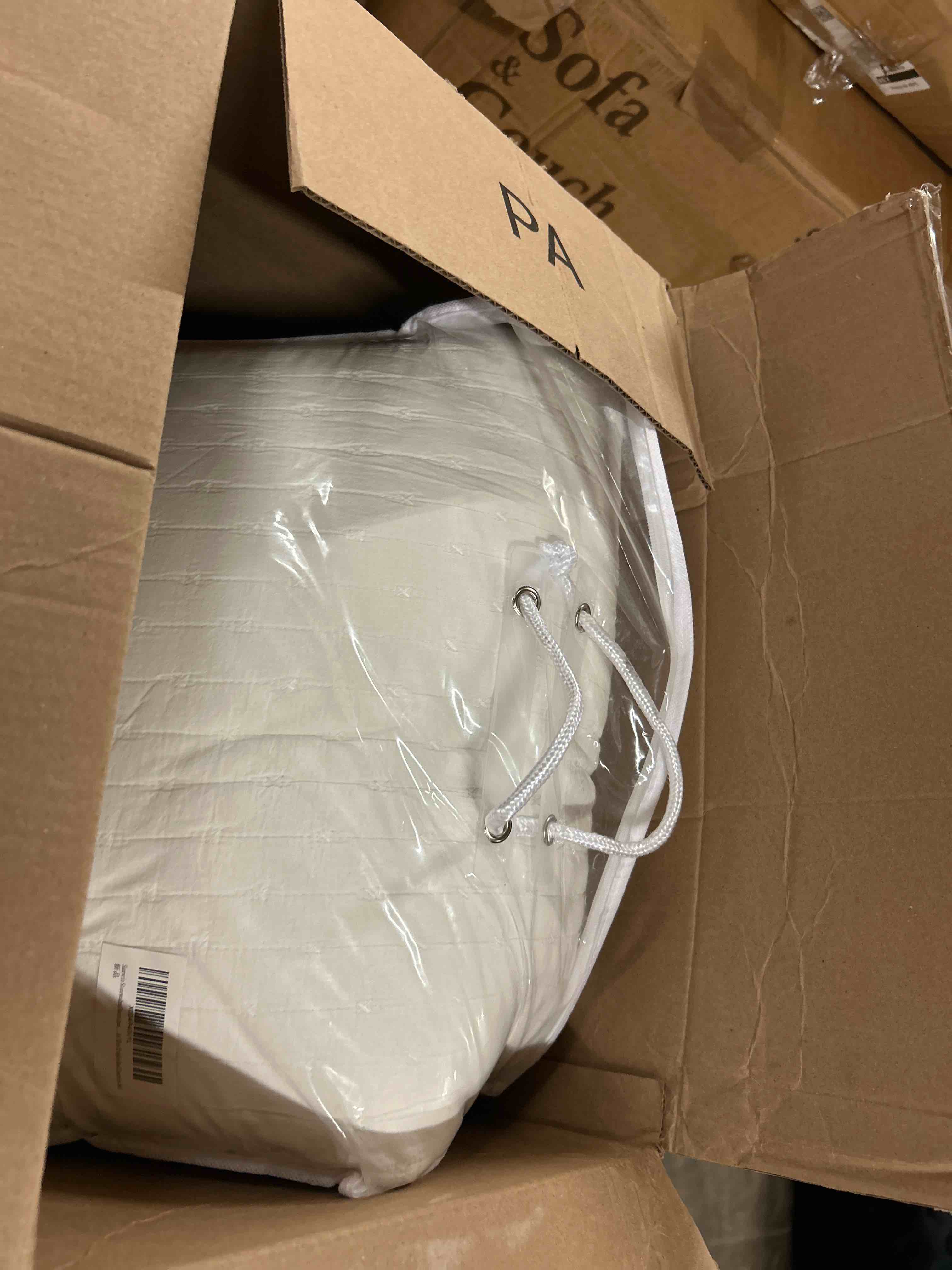 https://s3.amazonaws.com/lotting-images-prod/phillipi/GRA1833160_1777380625412.jpeg