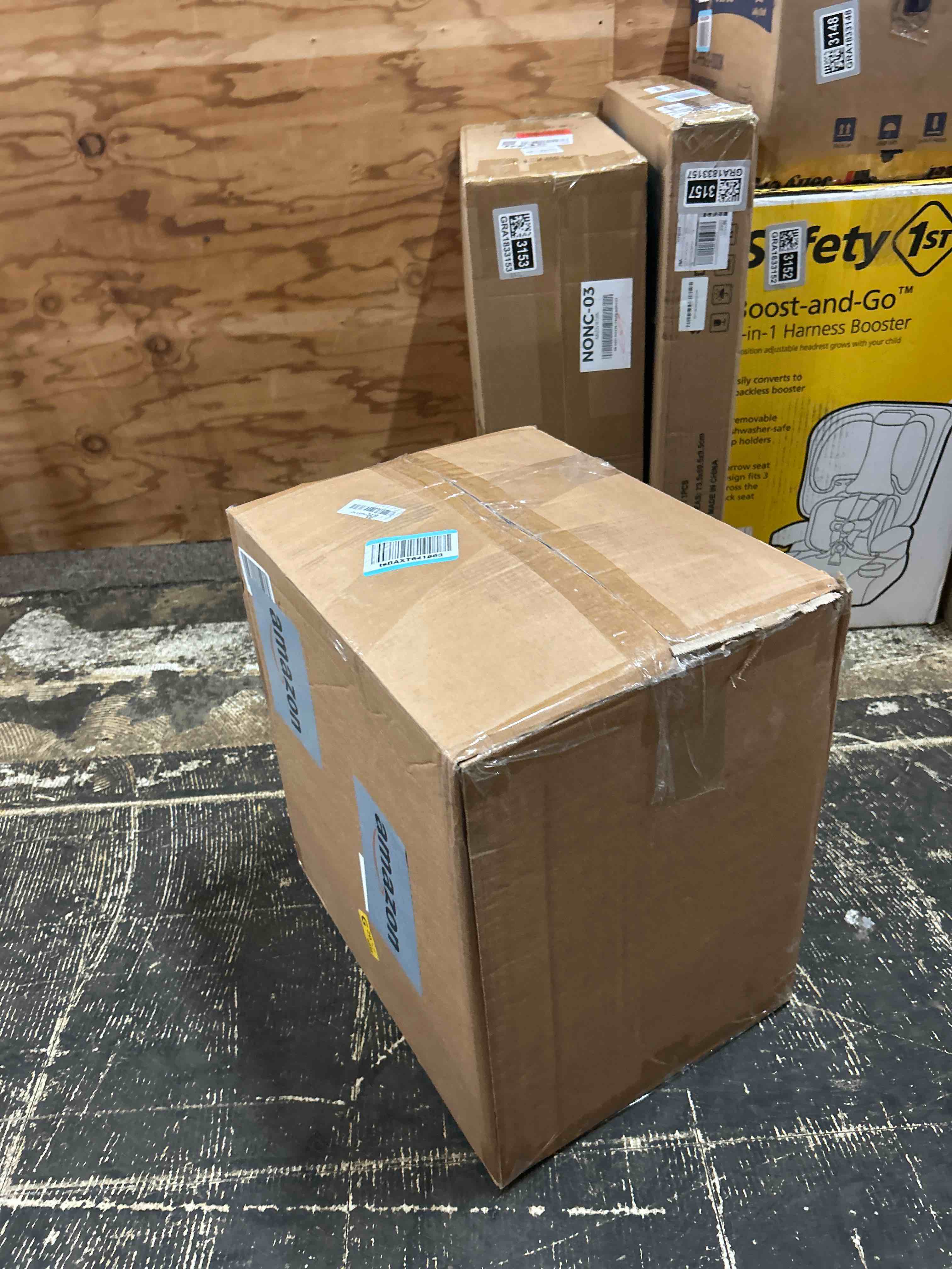 https://s3.amazonaws.com/lotting-images-prod/phillipi/GRA1833161_1777380579751.jpeg