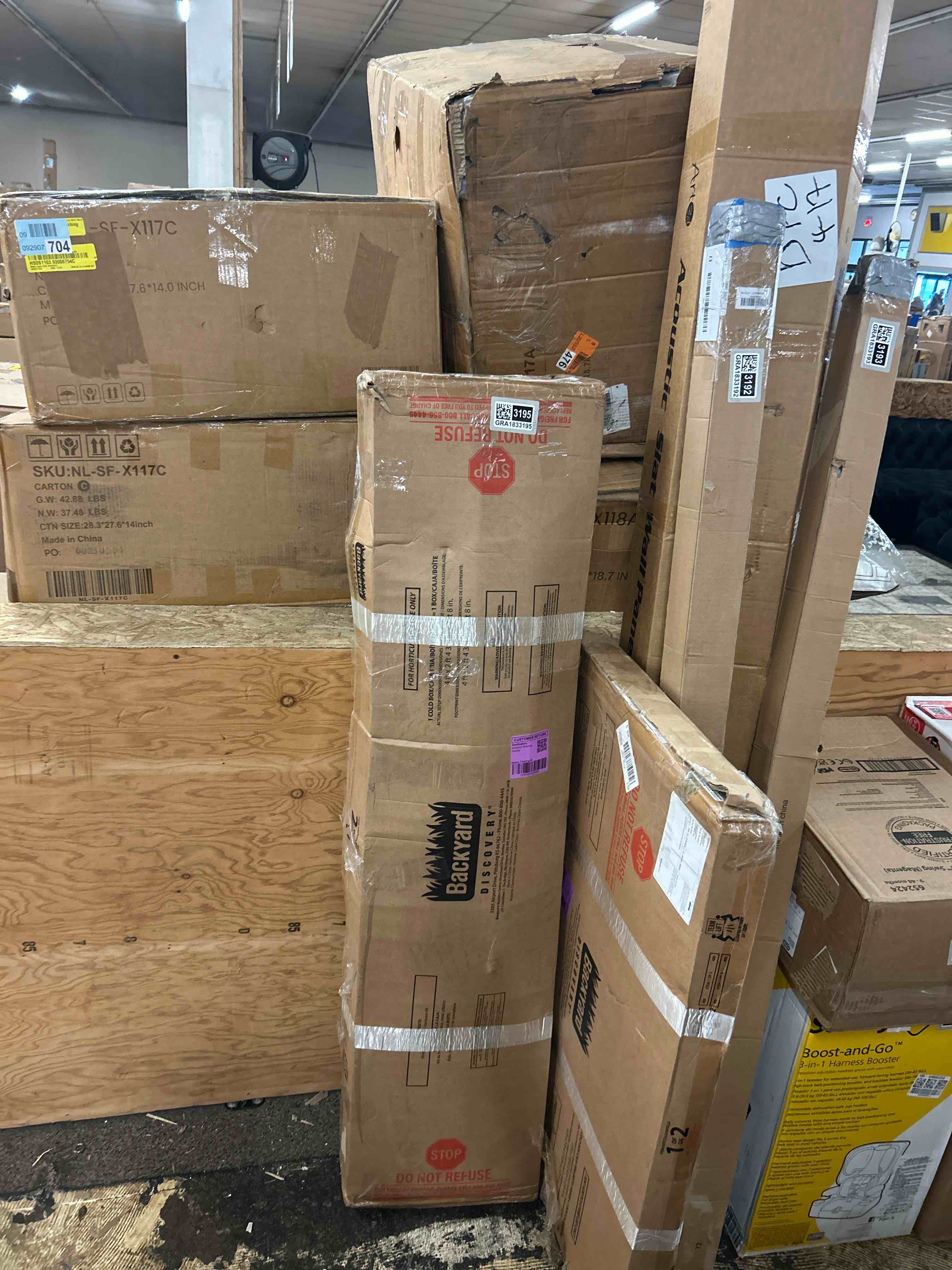 https://s3.amazonaws.com/lotting-images-prod/phillipi/GRA1833195_1777384837753.jpeg