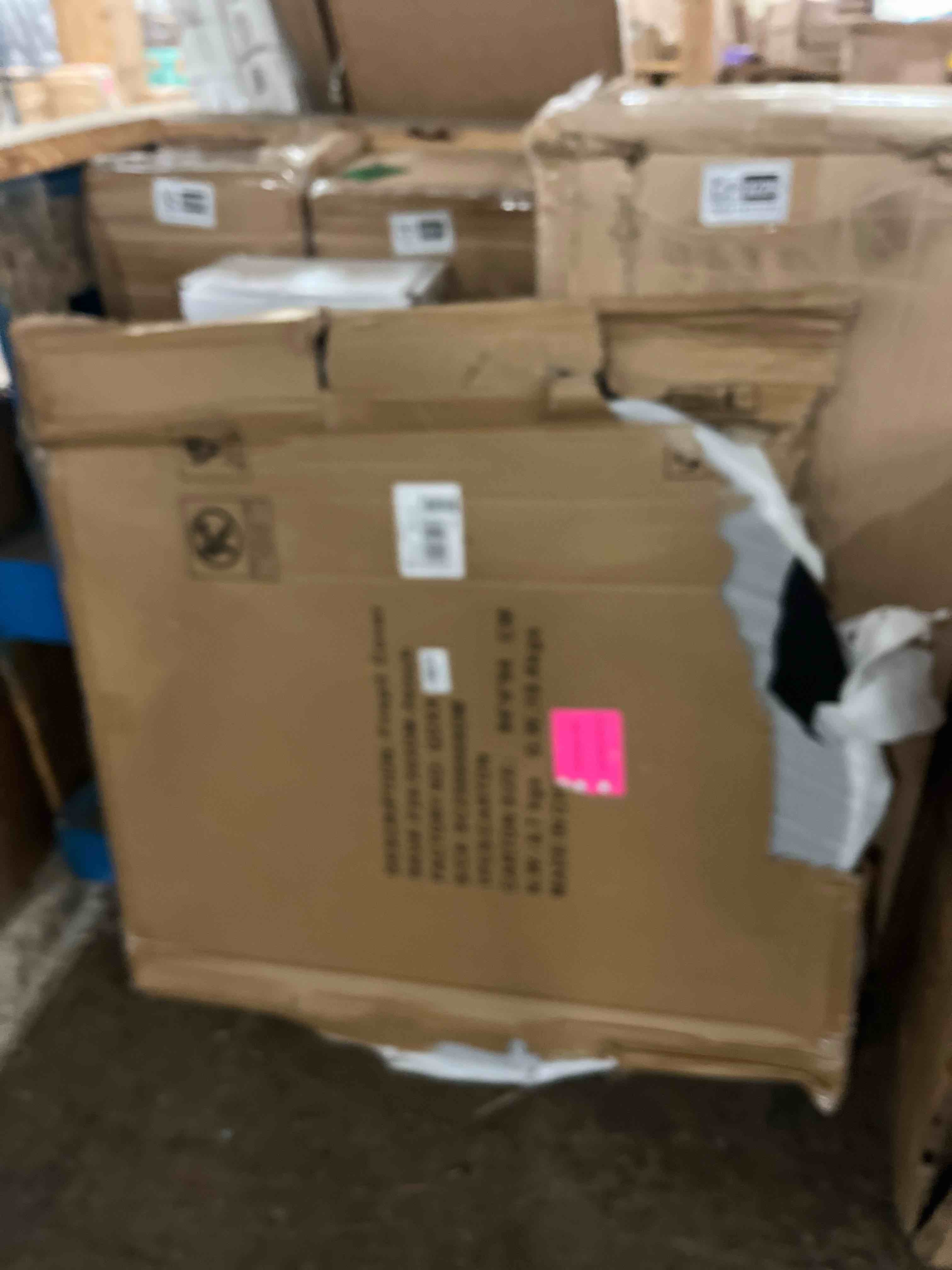 https://s3.amazonaws.com/lotting-images-prod/phillipi/GRA1833225_1777378739009.jpeg