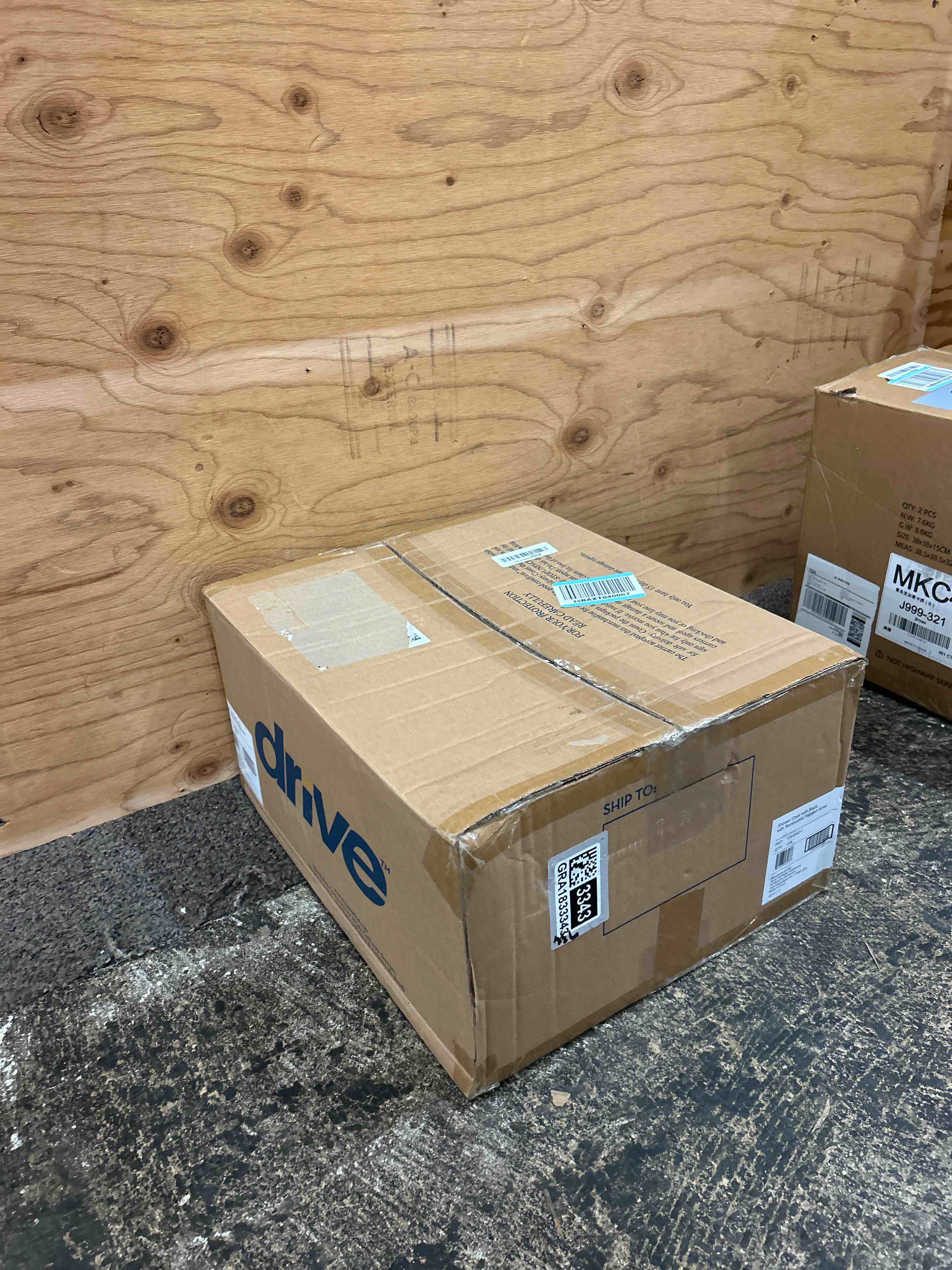 https://s3.amazonaws.com/lotting-images-prod/phillipi/GRA1833343_1777473893421.jpeg