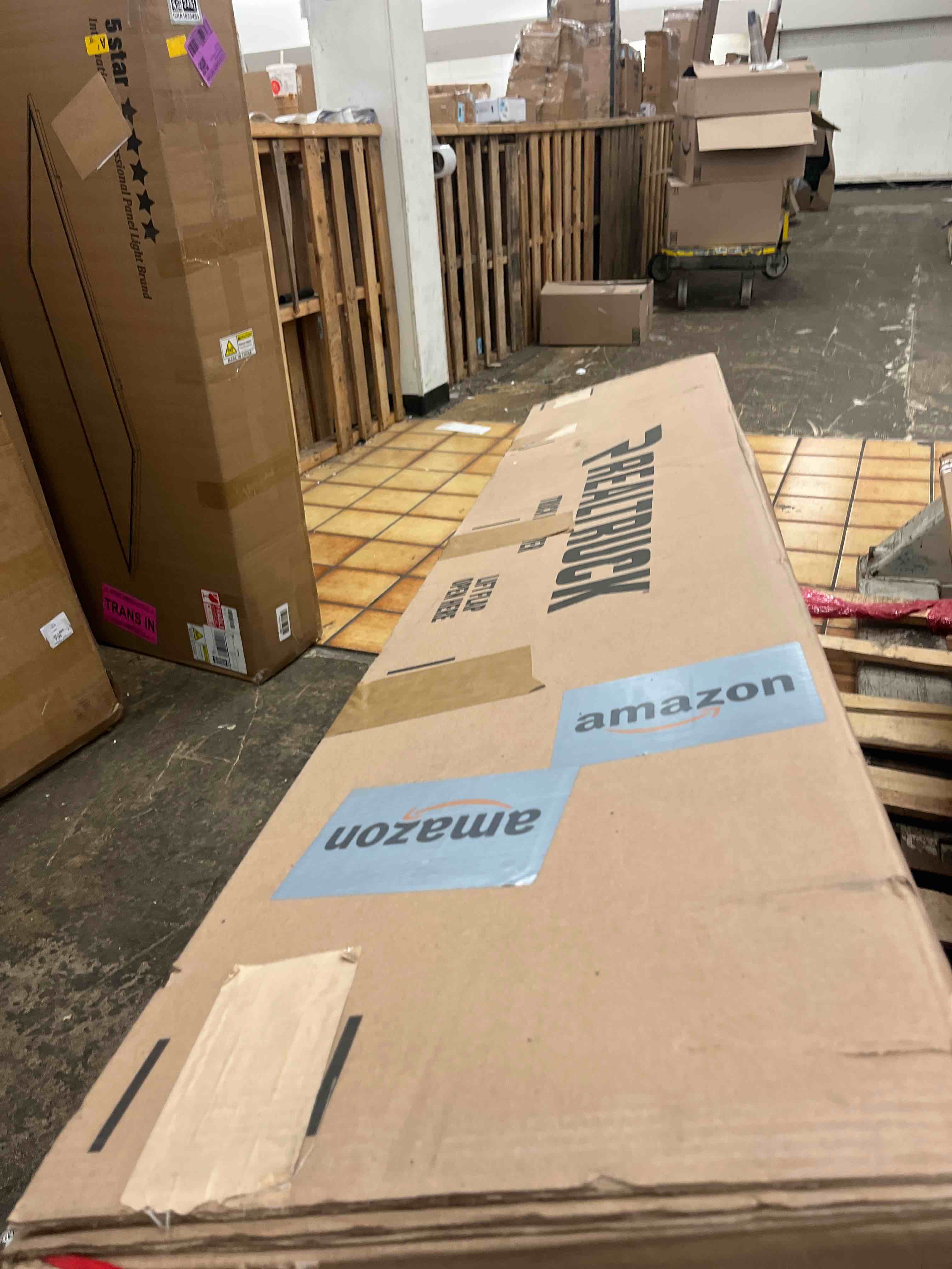 https://s3.amazonaws.com/lotting-images-prod/phillipi/GRA1833449_1778242831172.jpeg