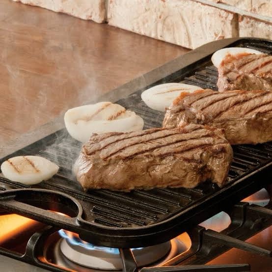 lodge 20 x 10.44 inch pro-grid reversible cast iron grill/griddle - double burner cookware, pre-seasoned, non-toxic, made in usa, for stovetop, oven, grill & campfire