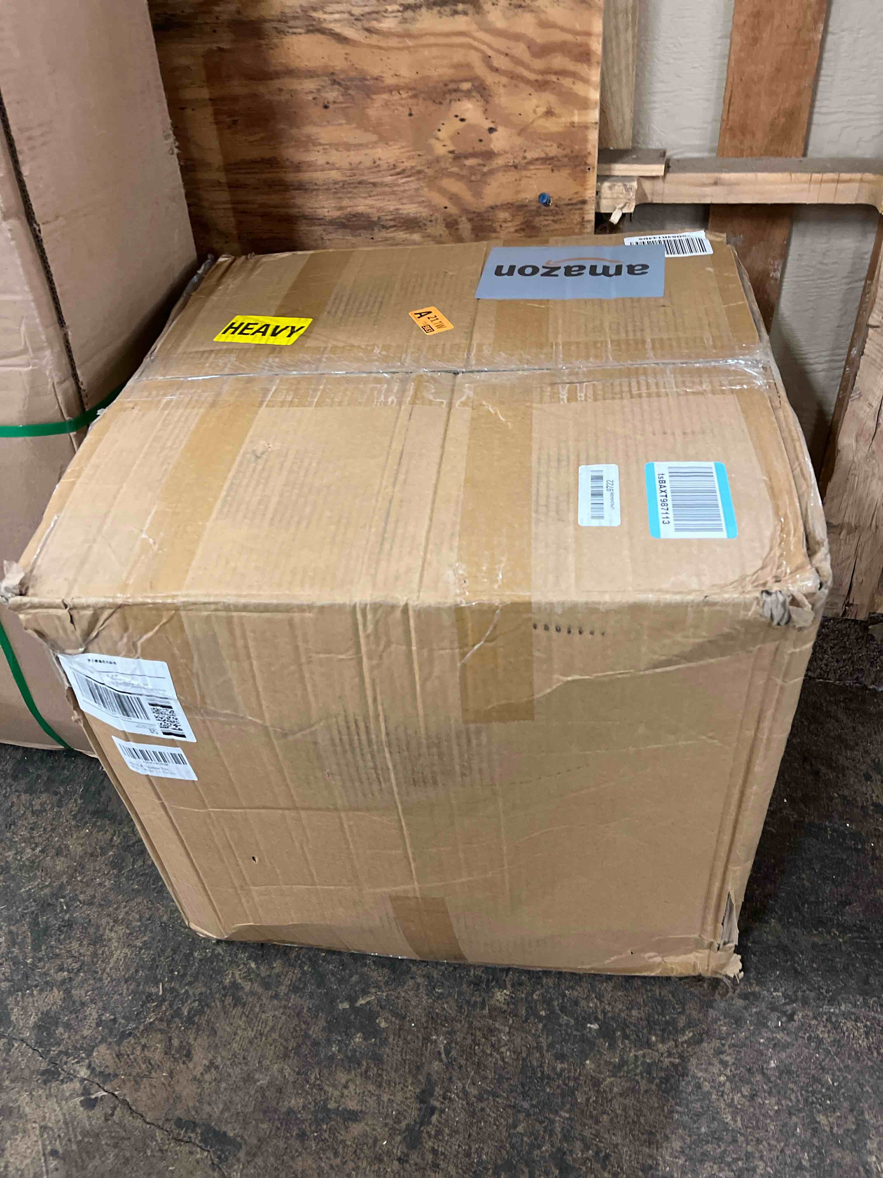 https://s3.amazonaws.com/lotting-images-prod/phillipi/GRA1833598_1778017590818.jpeg
