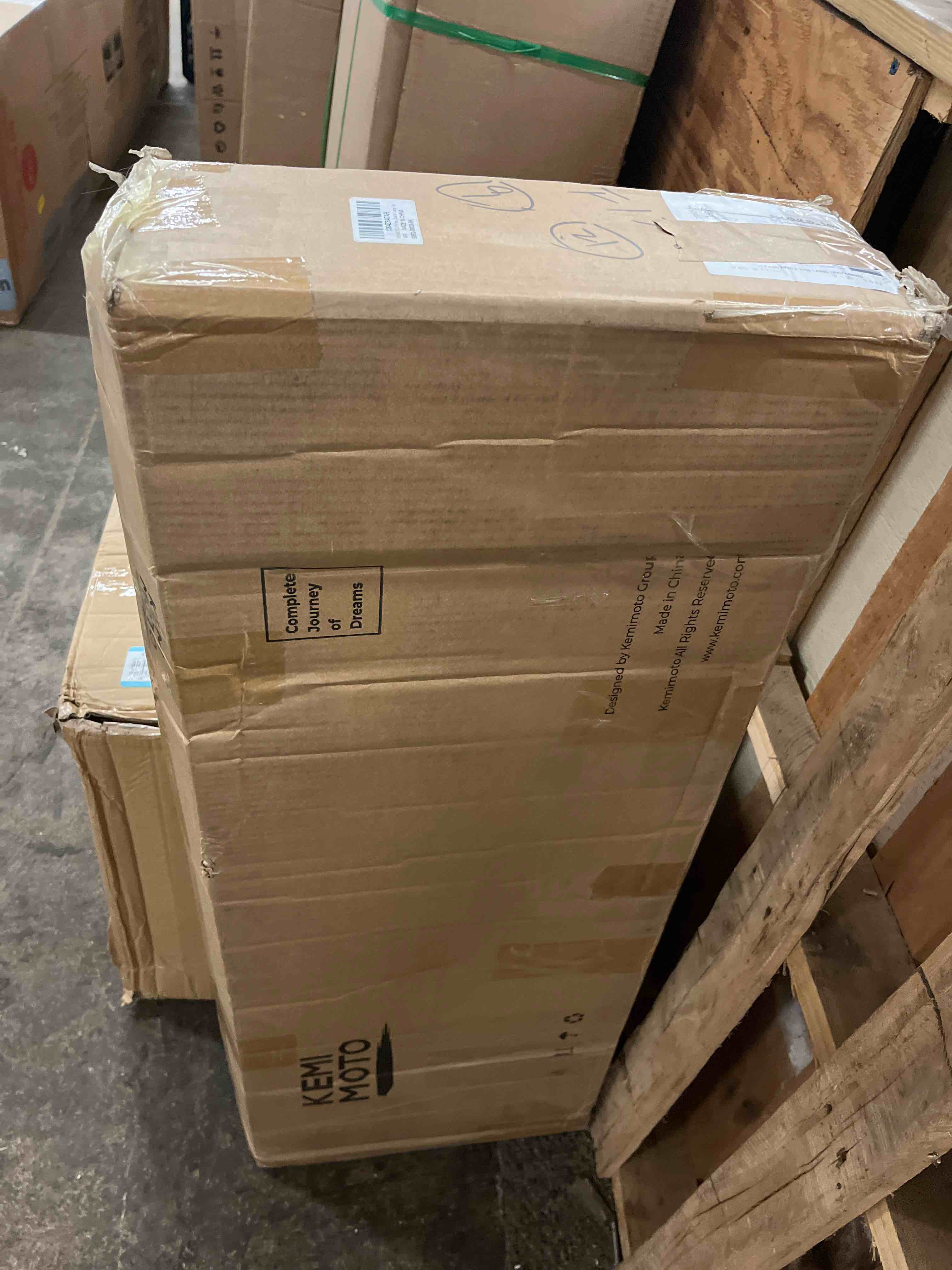 https://s3.amazonaws.com/lotting-images-prod/phillipi/GRA1833599_1778017772575.jpeg