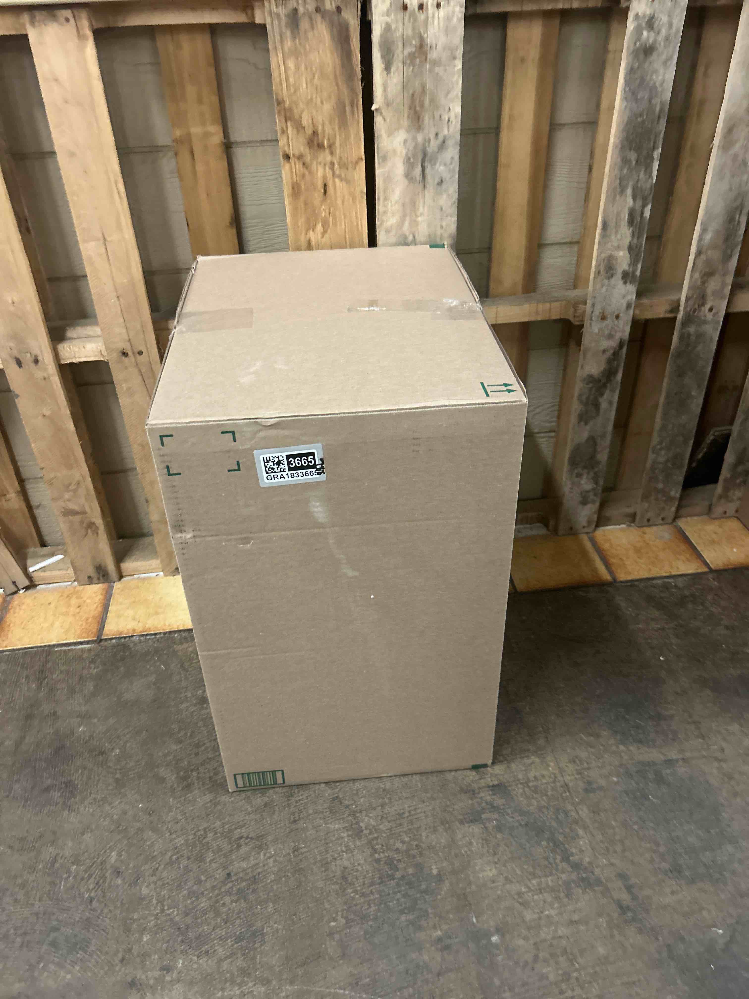https://s3.amazonaws.com/lotting-images-prod/phillipi/GRA1833665_1778149380425.jpeg