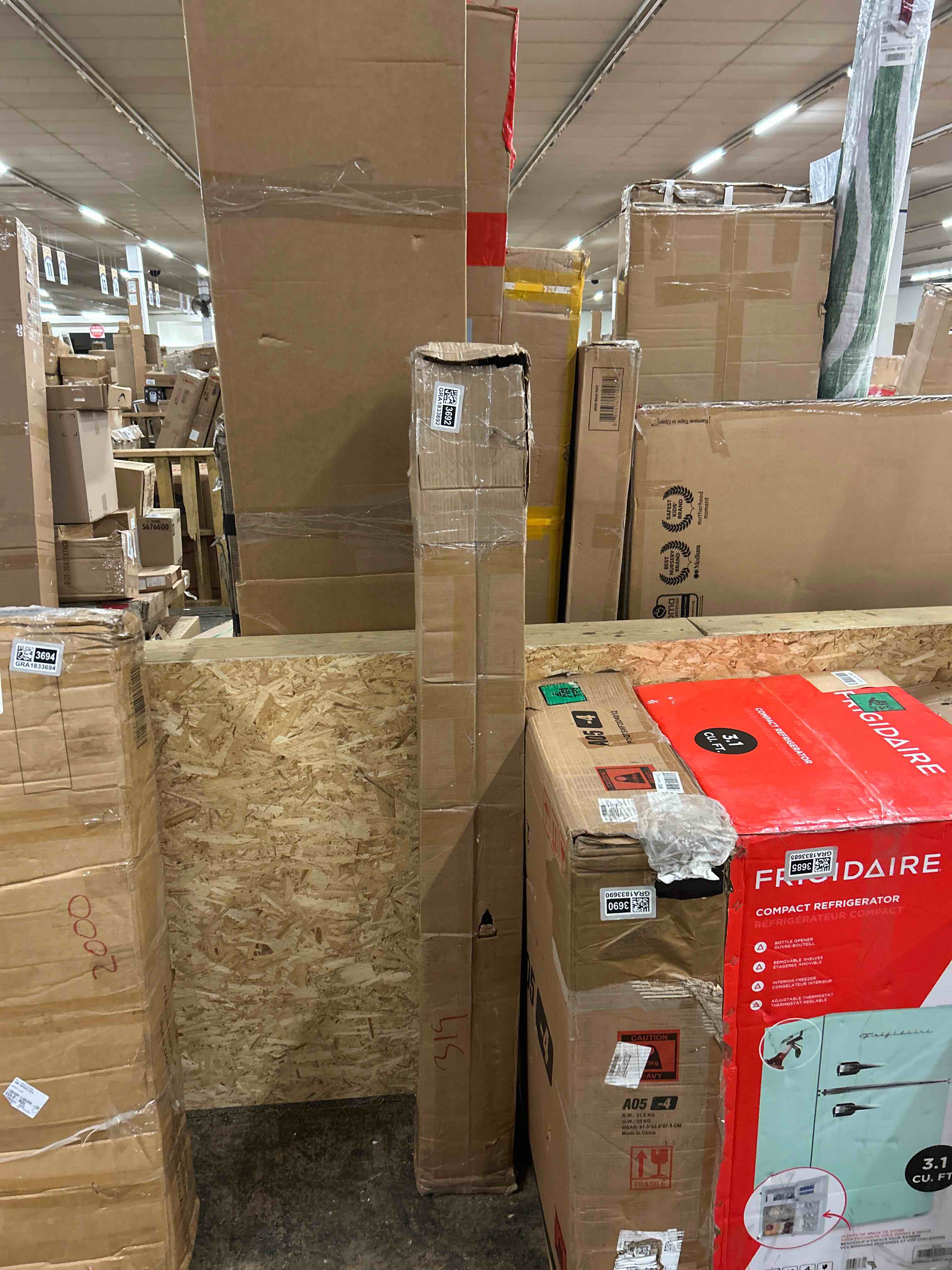 https://s3.amazonaws.com/lotting-images-prod/phillipi/GRA1833692_1778016410161.jpeg
