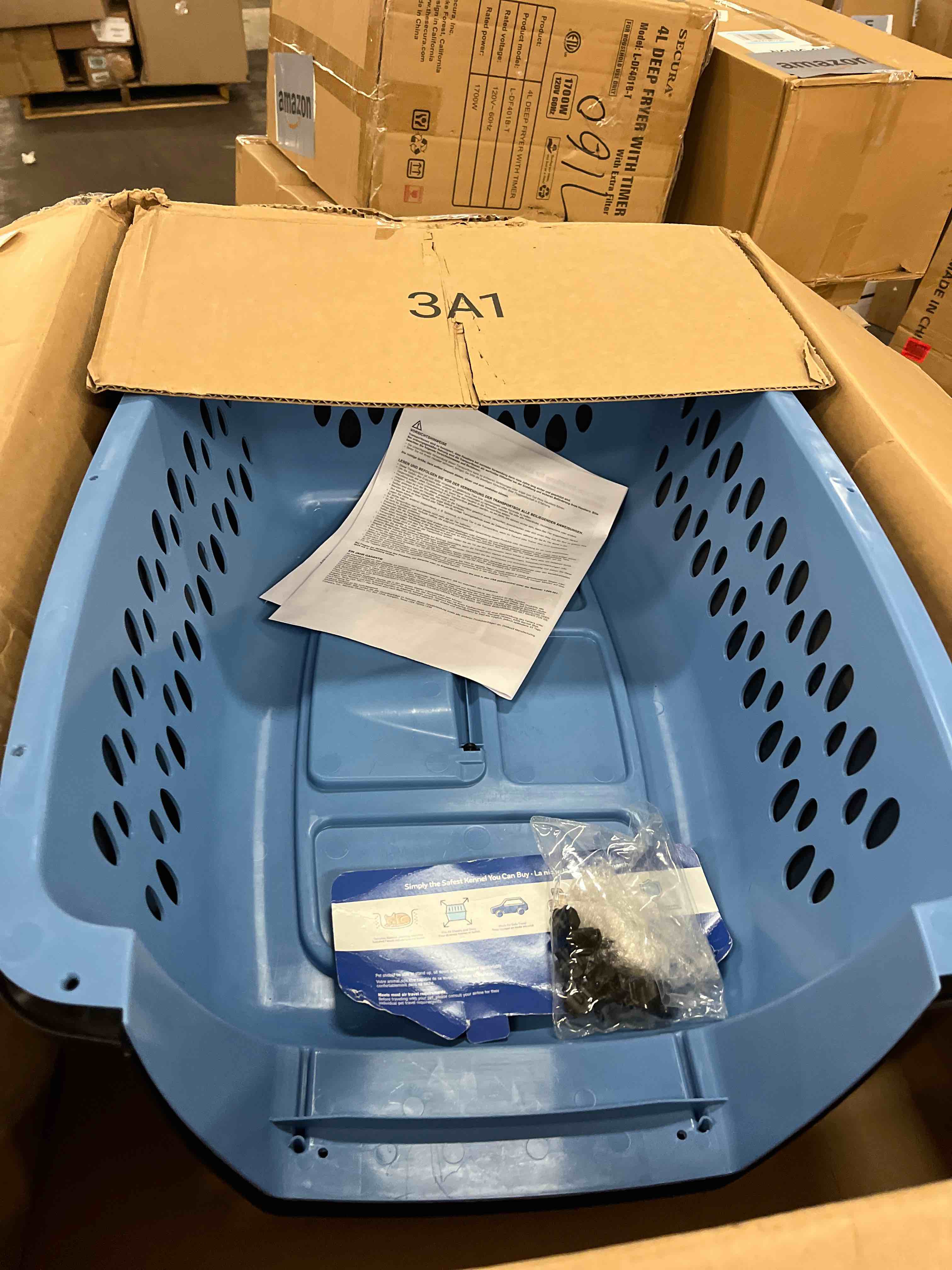 Condition photo showing New/Like New for petmate pet porter fashion dog kennel 26", parisian blue & black, for pets 20-25lbs, 