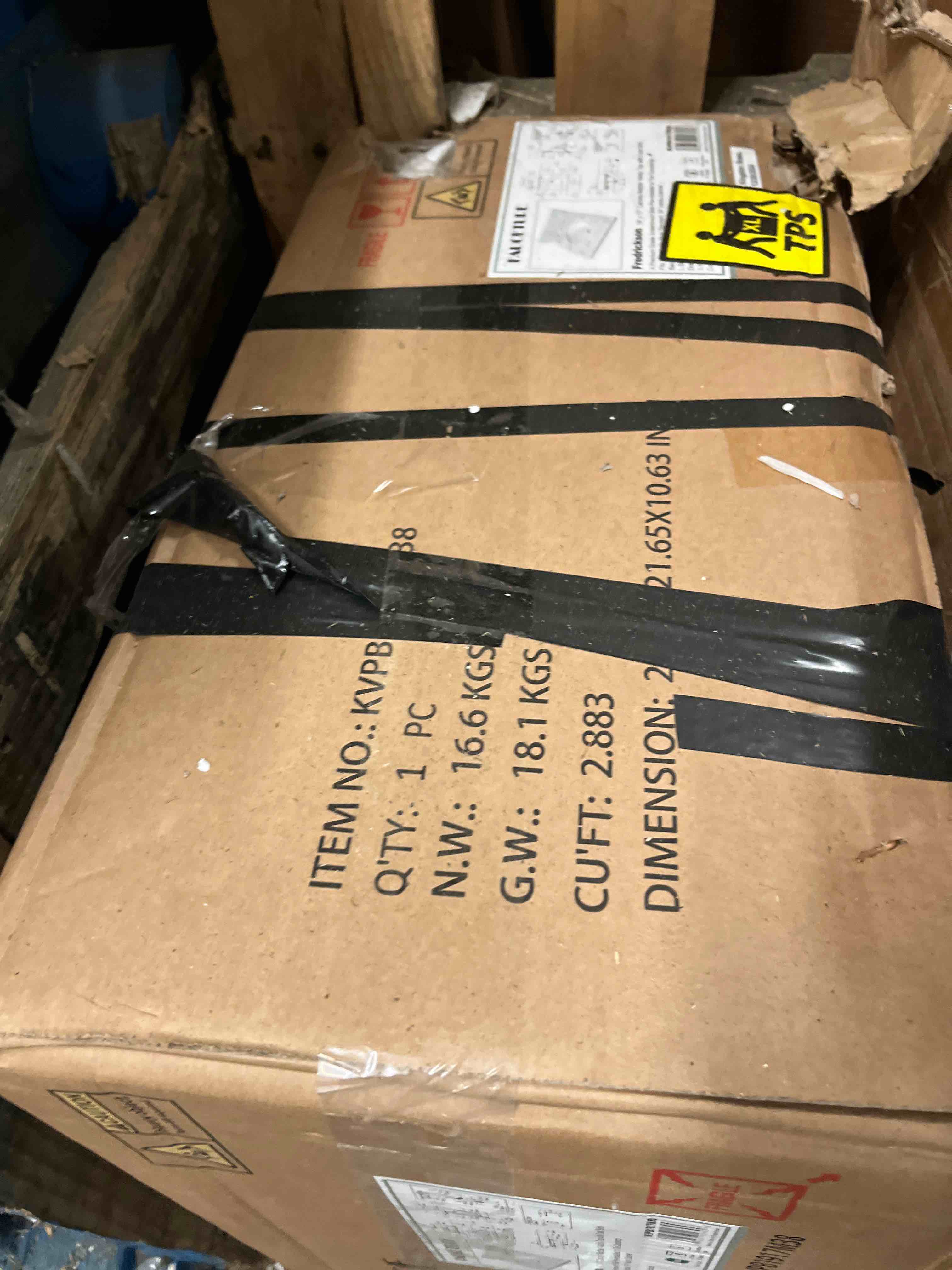 https://s3.amazonaws.com/lotting-images-prod/phillipi/GRA1833748_1778149388934.jpeg