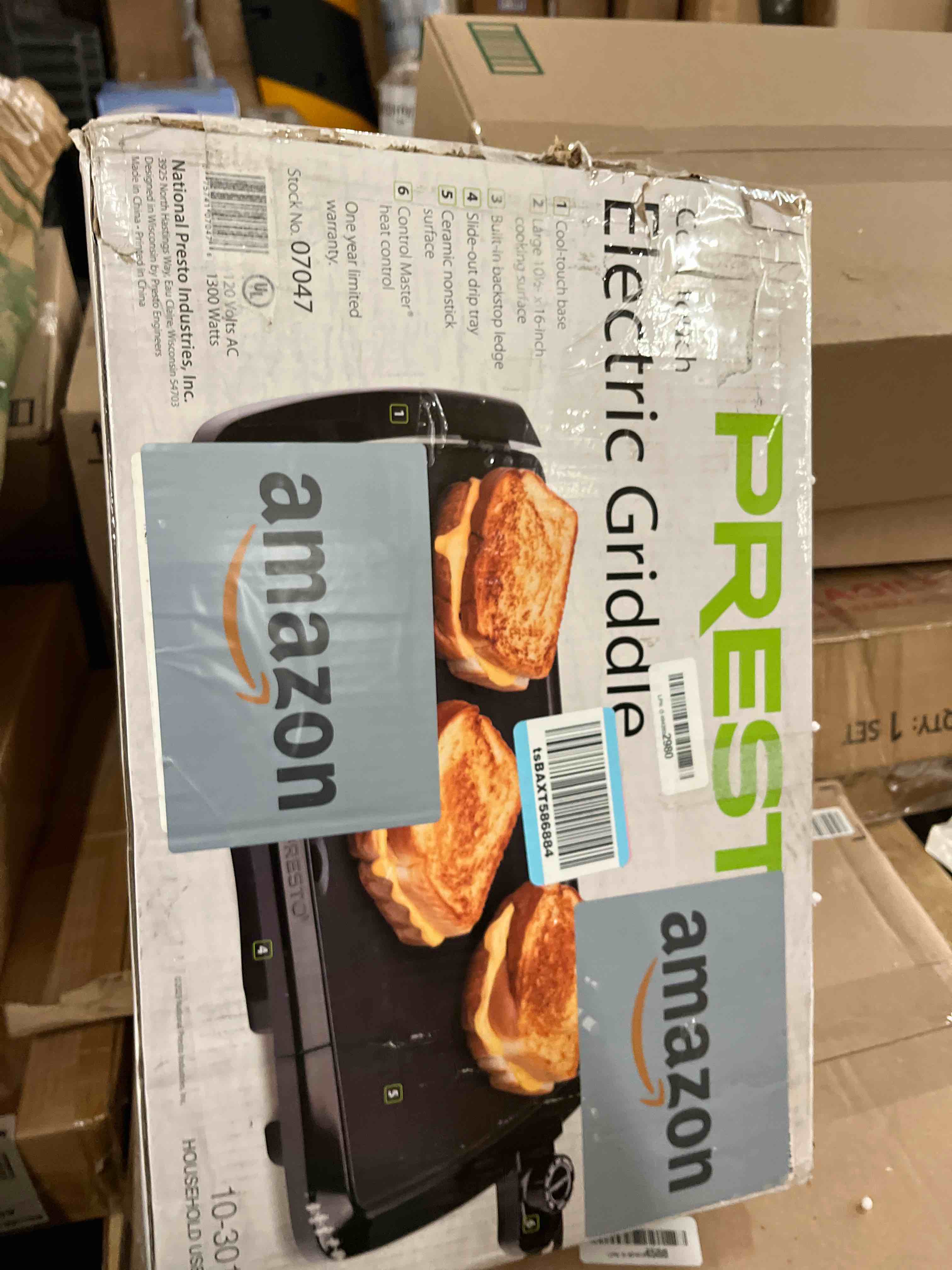 Condition photo showing Good Condition for presto 07047 cool touch electric griddle